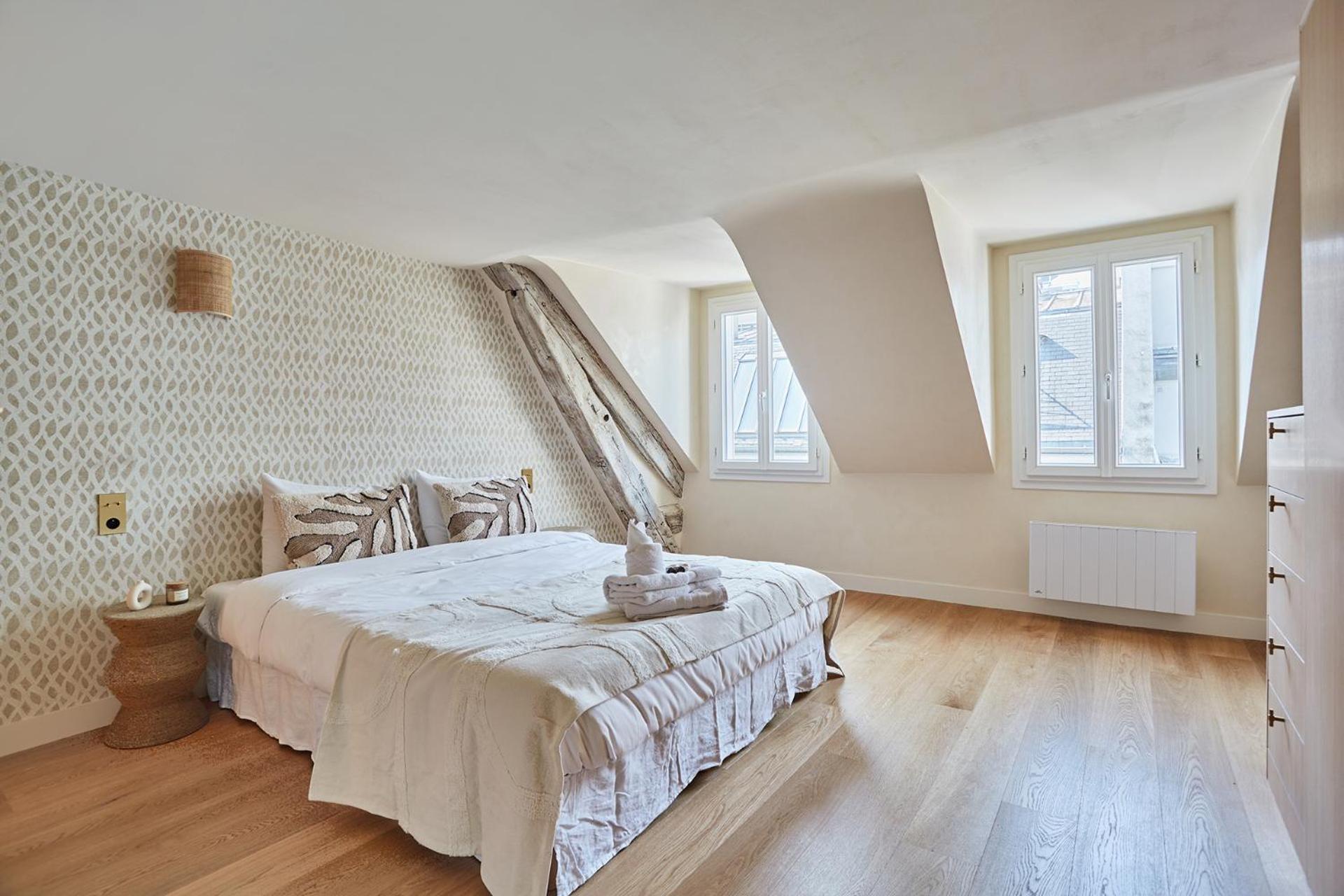Place Vendome By Prestige