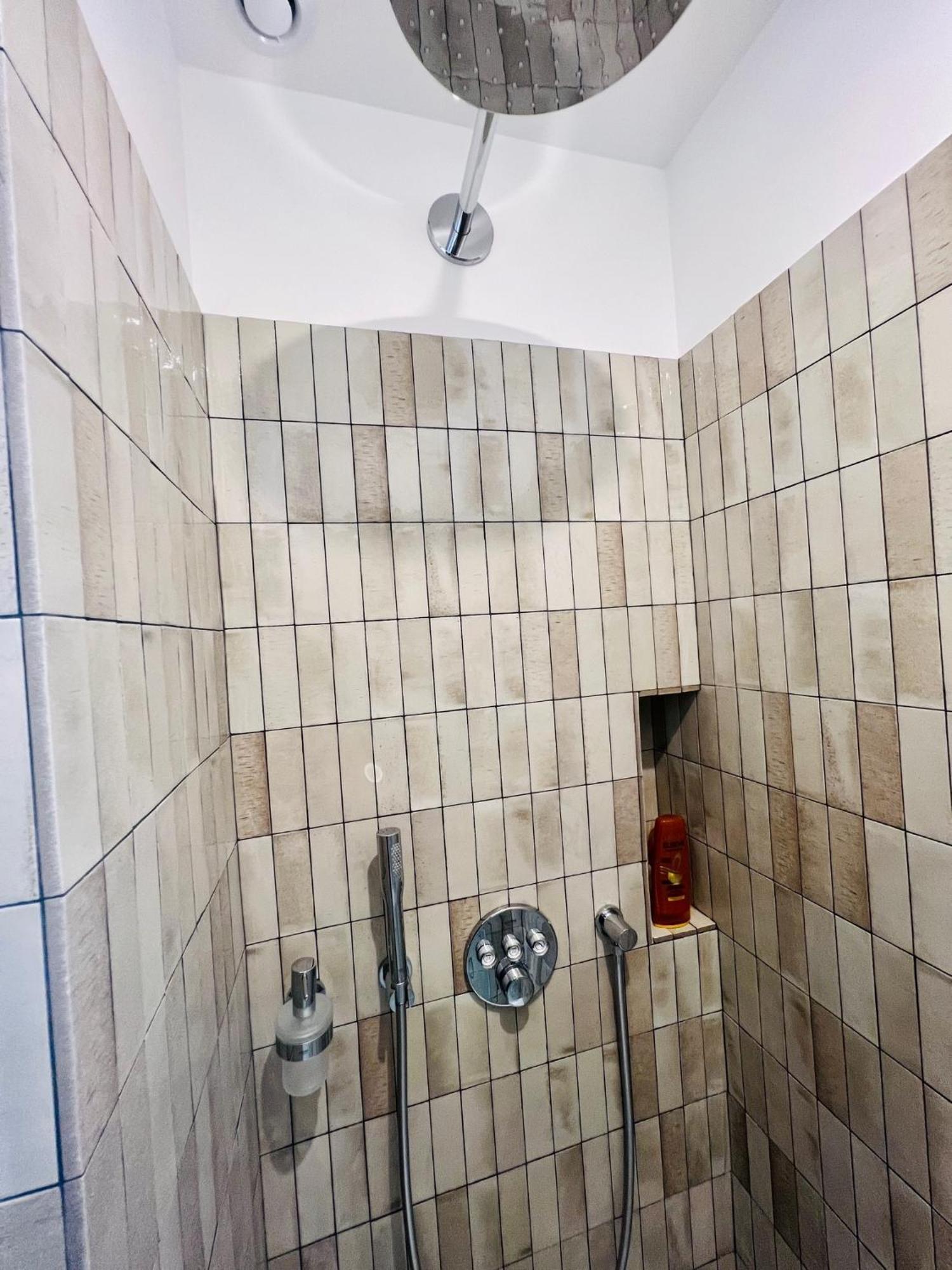Chic Quartier Montparnasse Apartment *