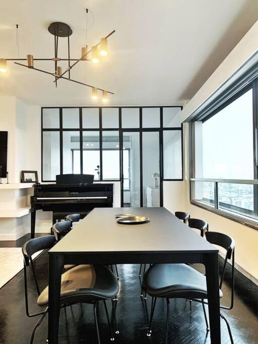 Rare 75m2 Parisian Apartment, Breathtaking Views!