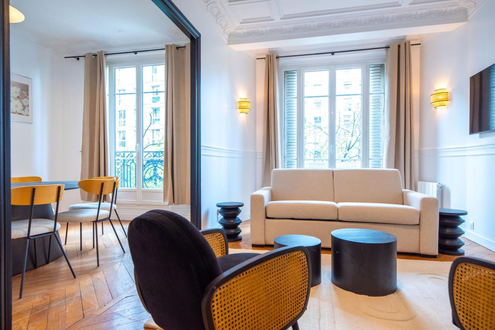 Appartement Gustave Eiffel - *