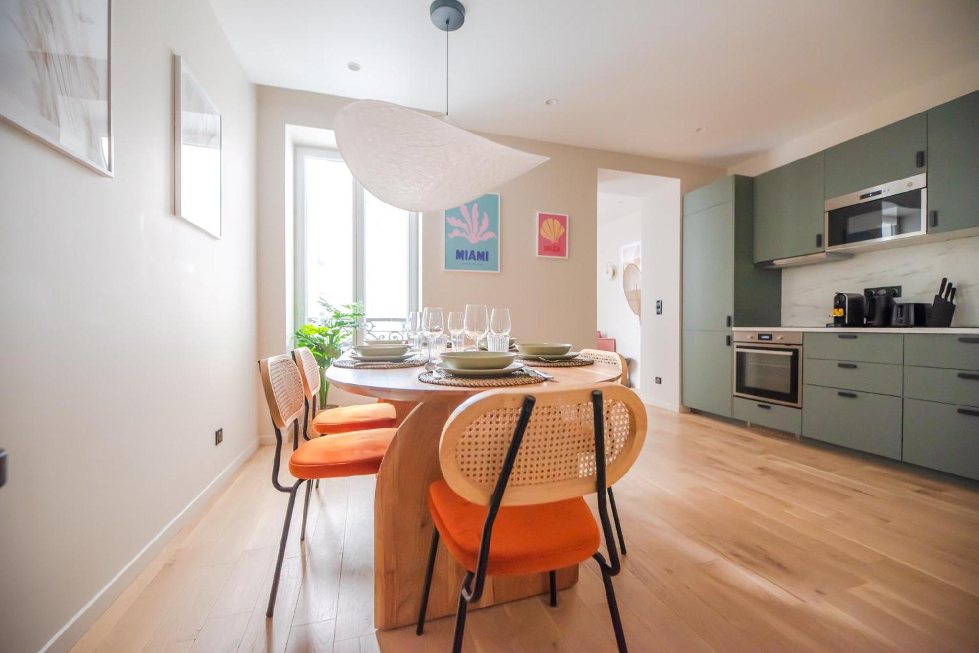 Luxury Flat - Opera & Upper Marais Apartment