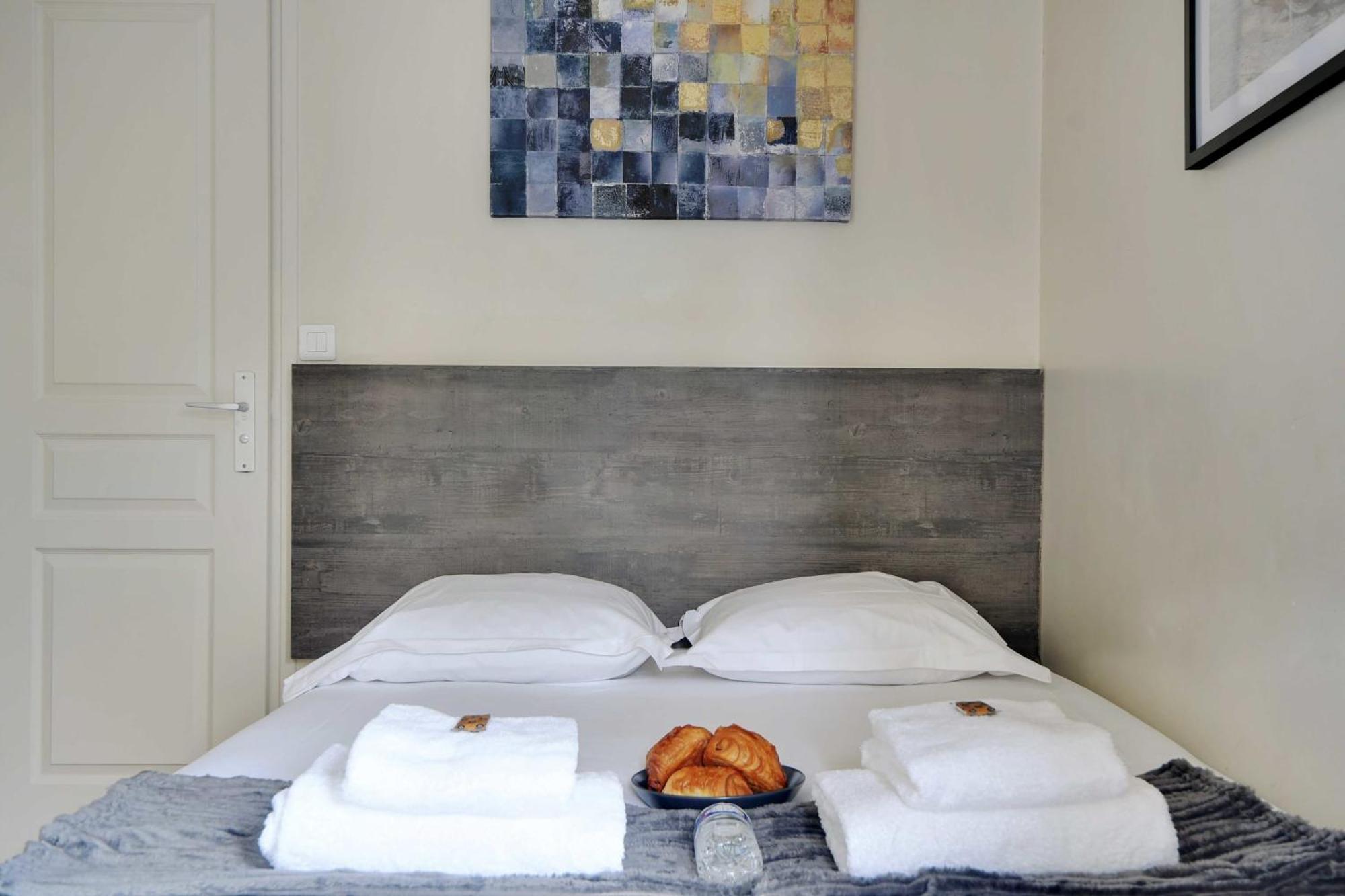 Charming Studio Boulevard Magenta Apartment Paris