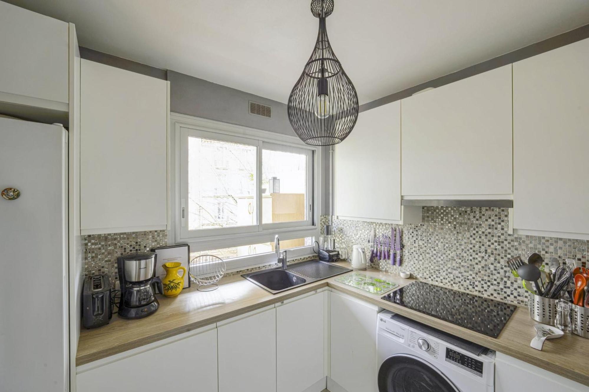Appartement Labrouste Et Son Balcon - Welkeys