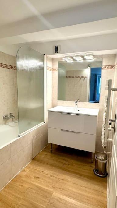 Apartment Au Coeur Du Touristique Paris