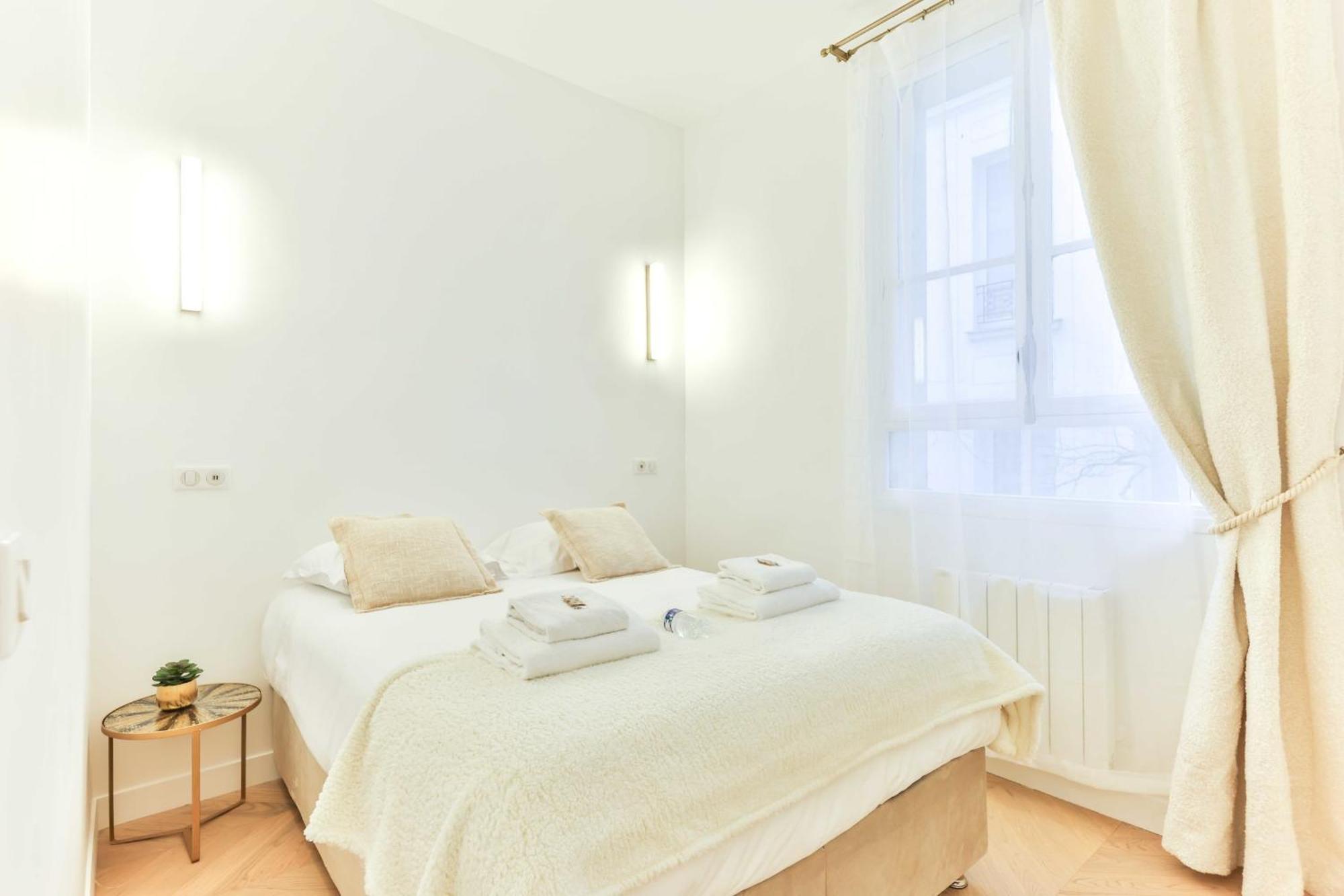 Charming 2br - 6p - Eiffel Tower Apartment Paris