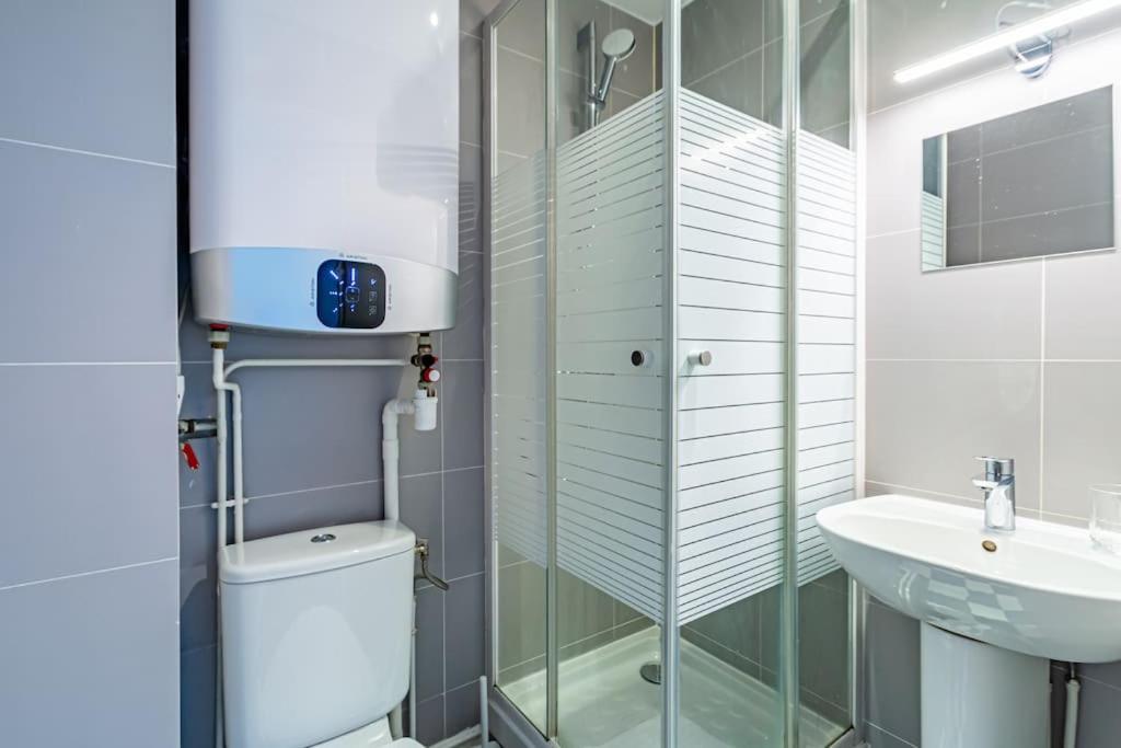 Proche Boulevard Voltaire Apartment