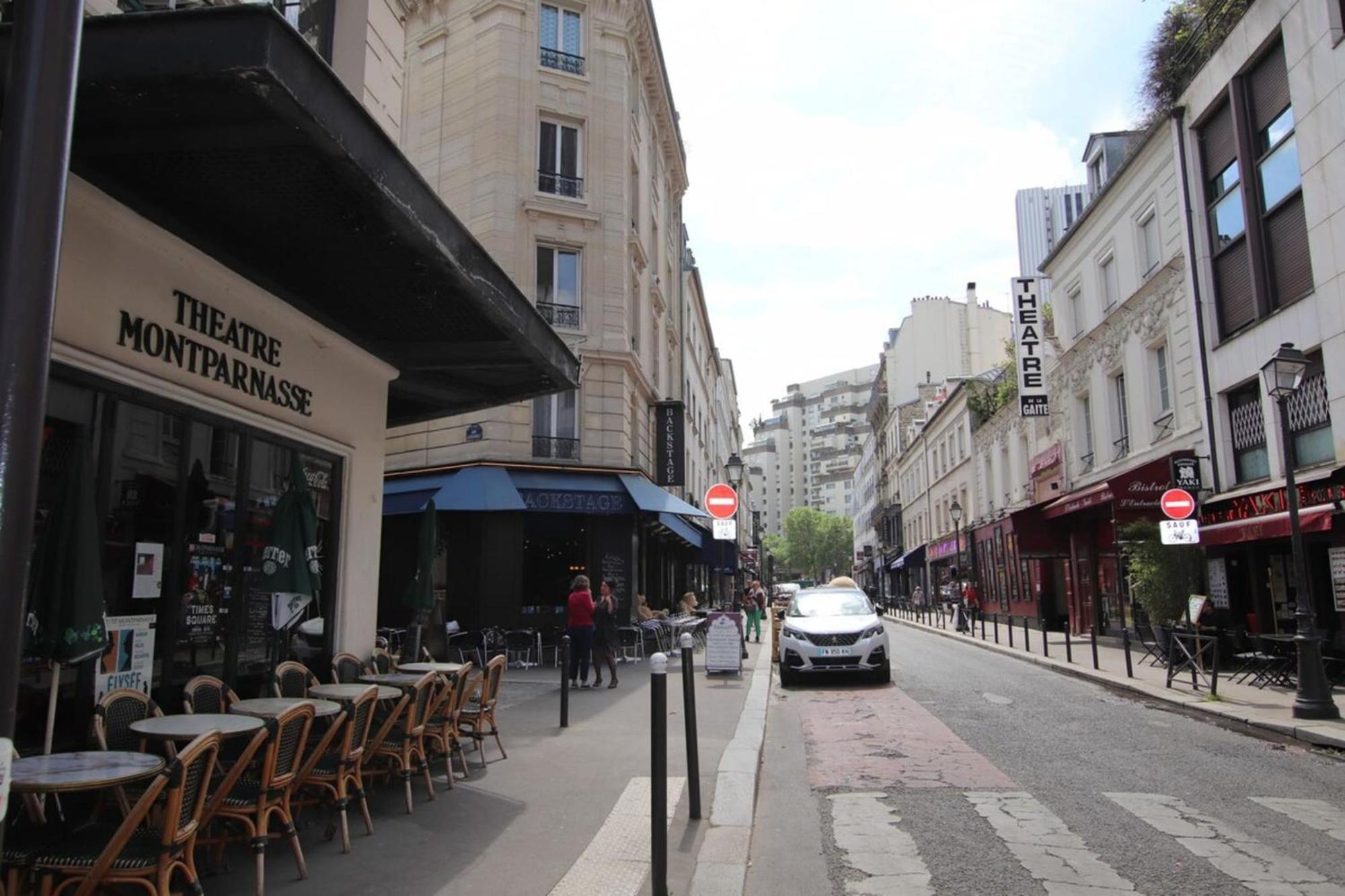 De La Gaîté , Montparnasse