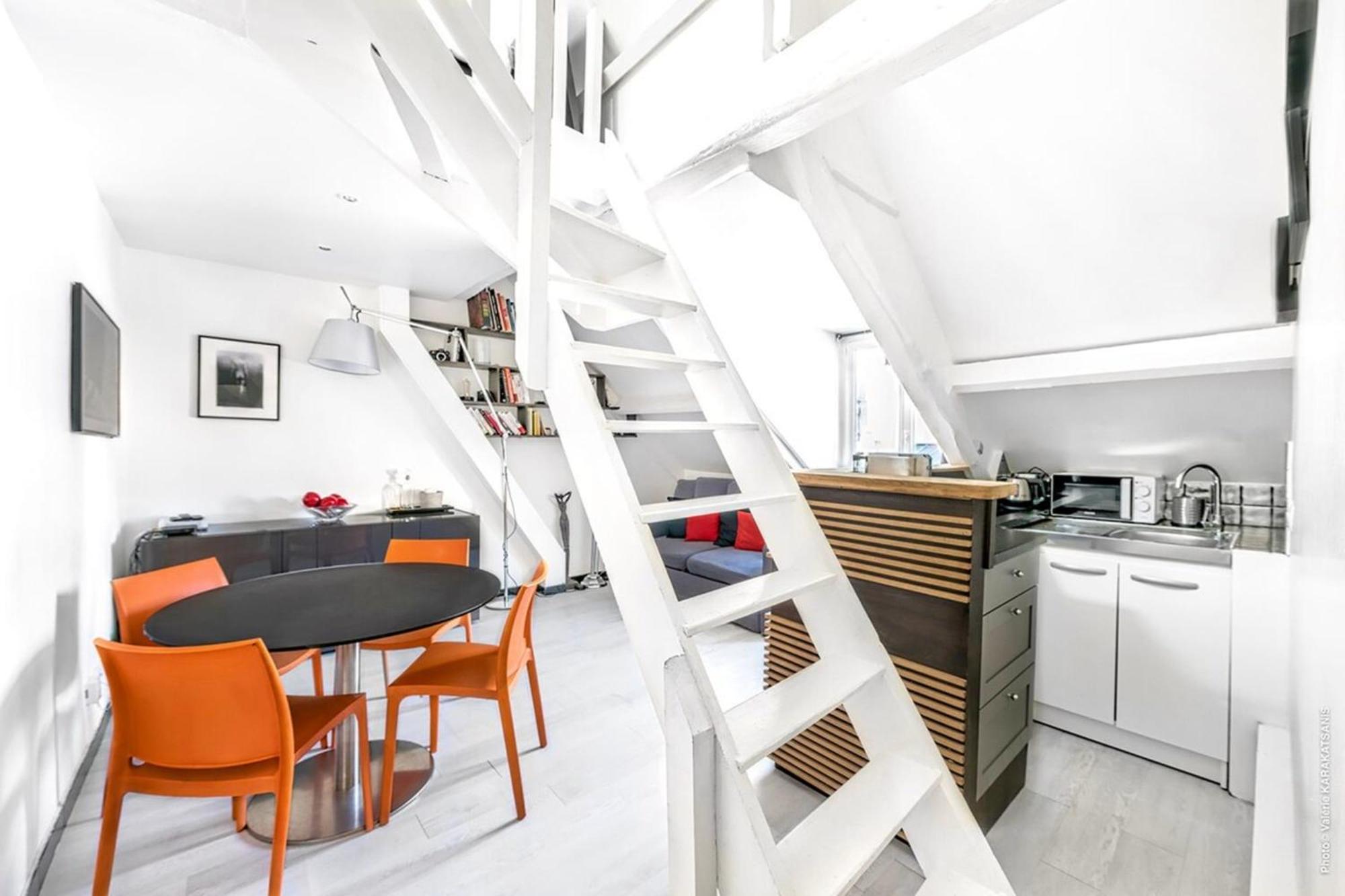 De La Gaîté , Montparnasse * Paris