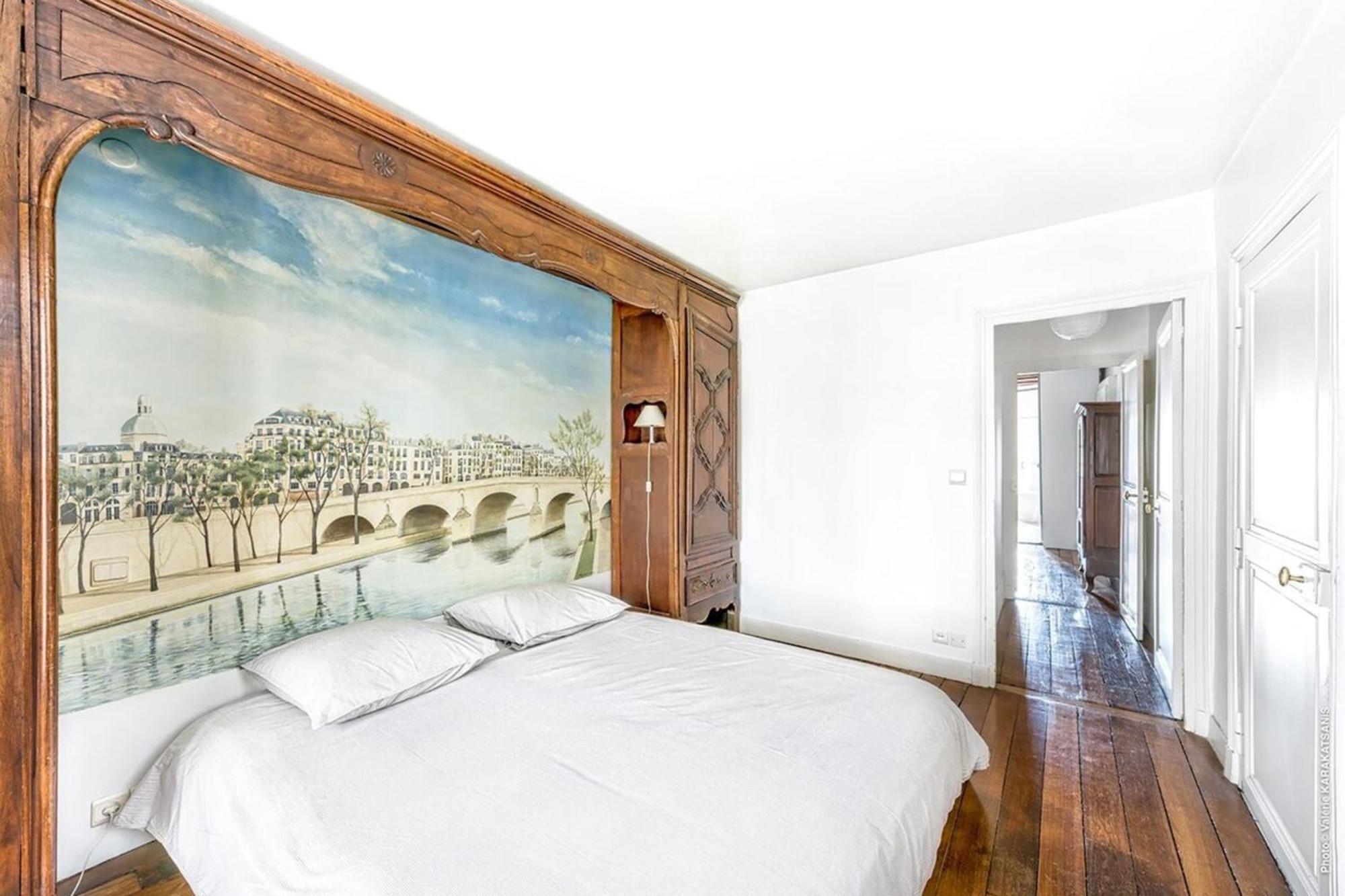 Ile Saint Louis - Quai D'orleans 2bdr By B'your Appartement *