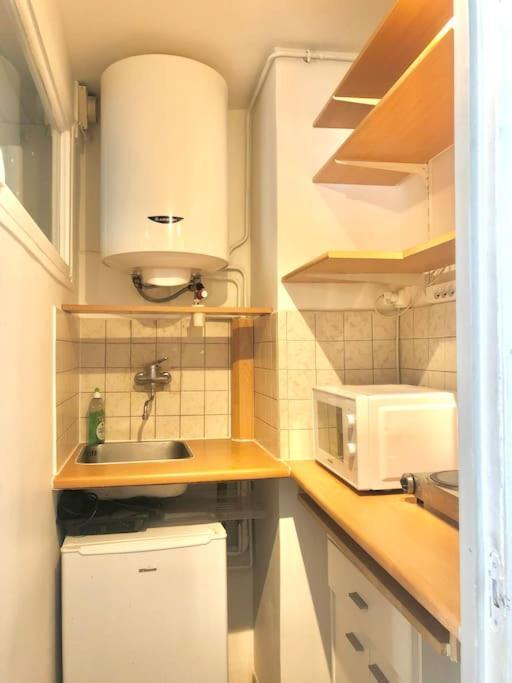 Enchanting Retreat In The Heart Of The Latin Quarter - Entire For Yourself Apartamento