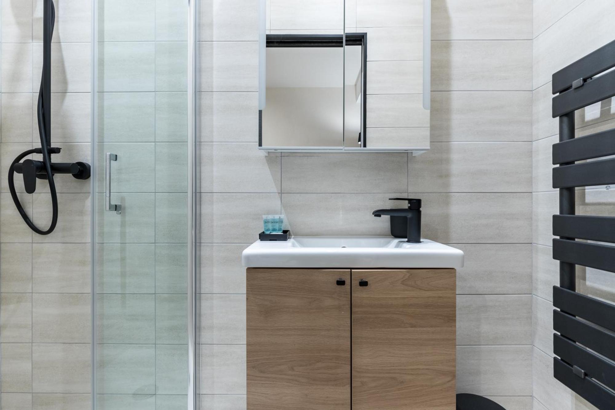 Hsh Parmentier-couronnes I Design 6p-2br * Paris