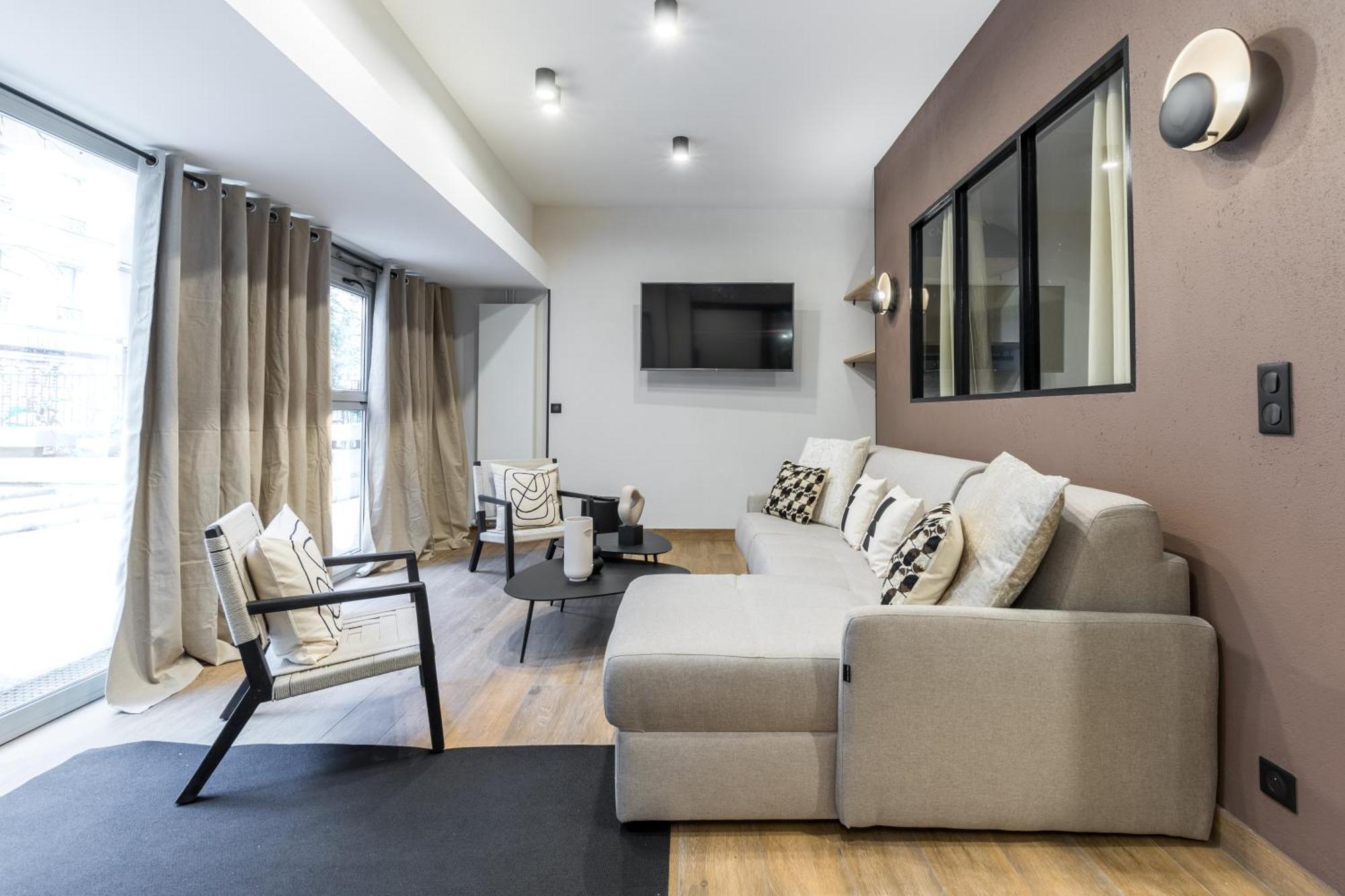 Hsh Parmentier-couronnes I Design 6p-2br * Paris