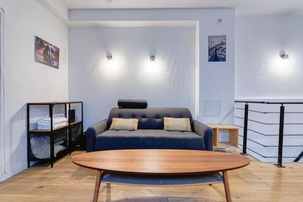 Appartement Proche Rue De Charonne - Ii *