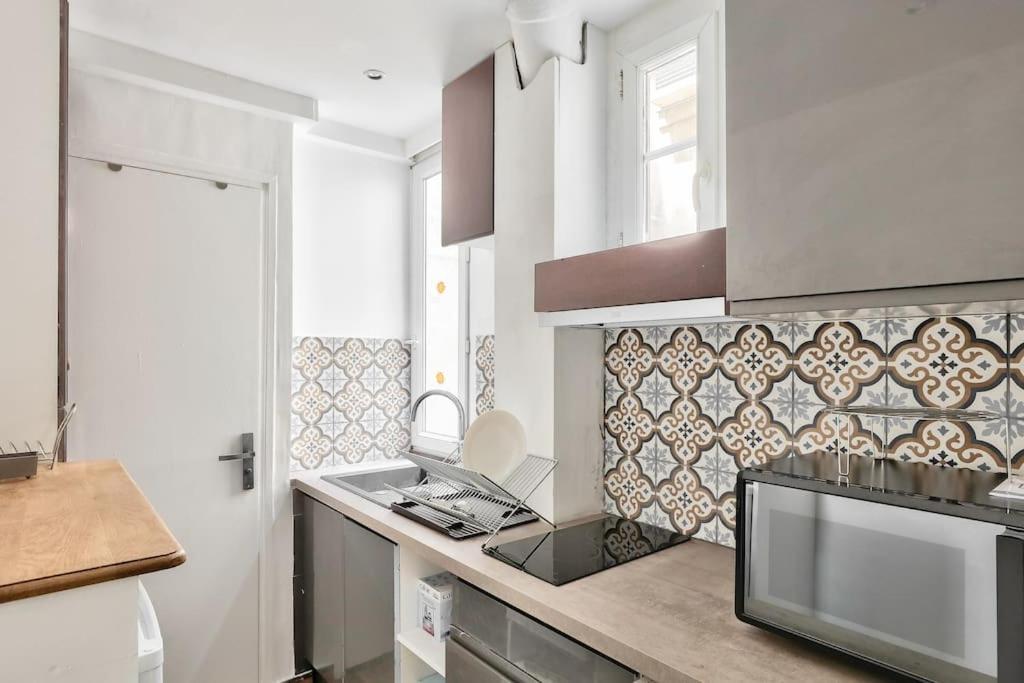 Apartment Stunning 1br Flat Near Montmartre Paris