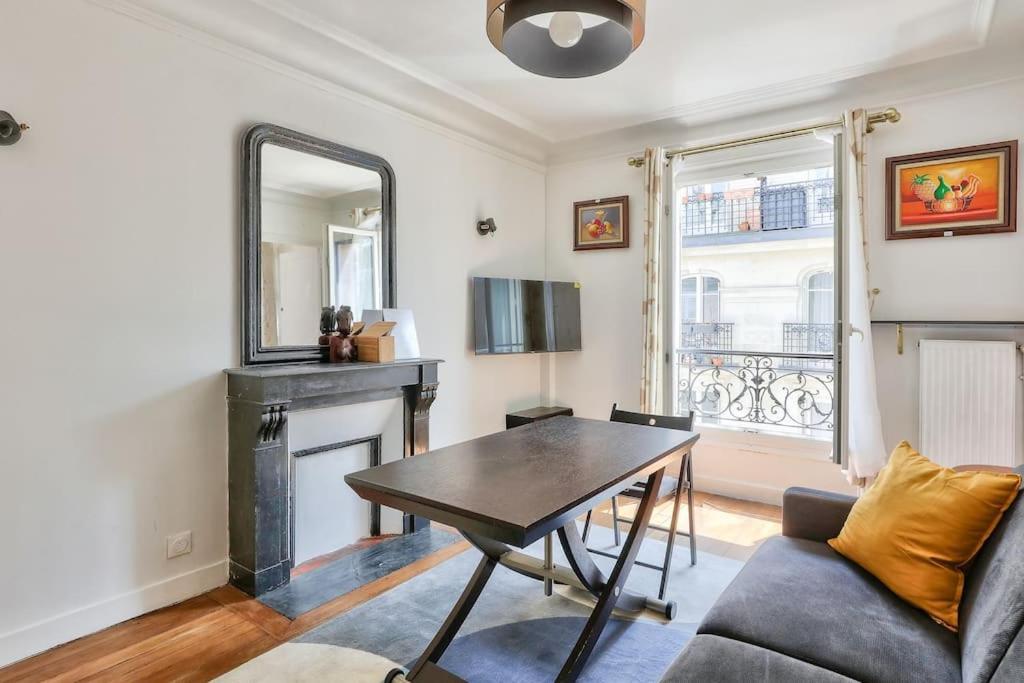 Stunning 1br Flat Near Montmartre Apartment *