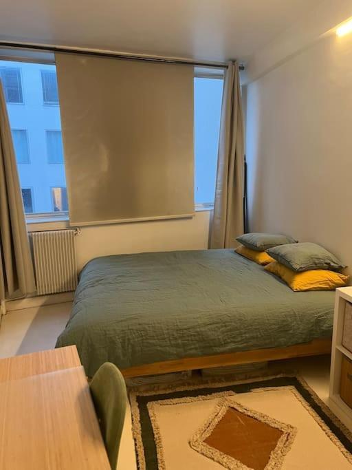 In The Area Of Apartamento Paris