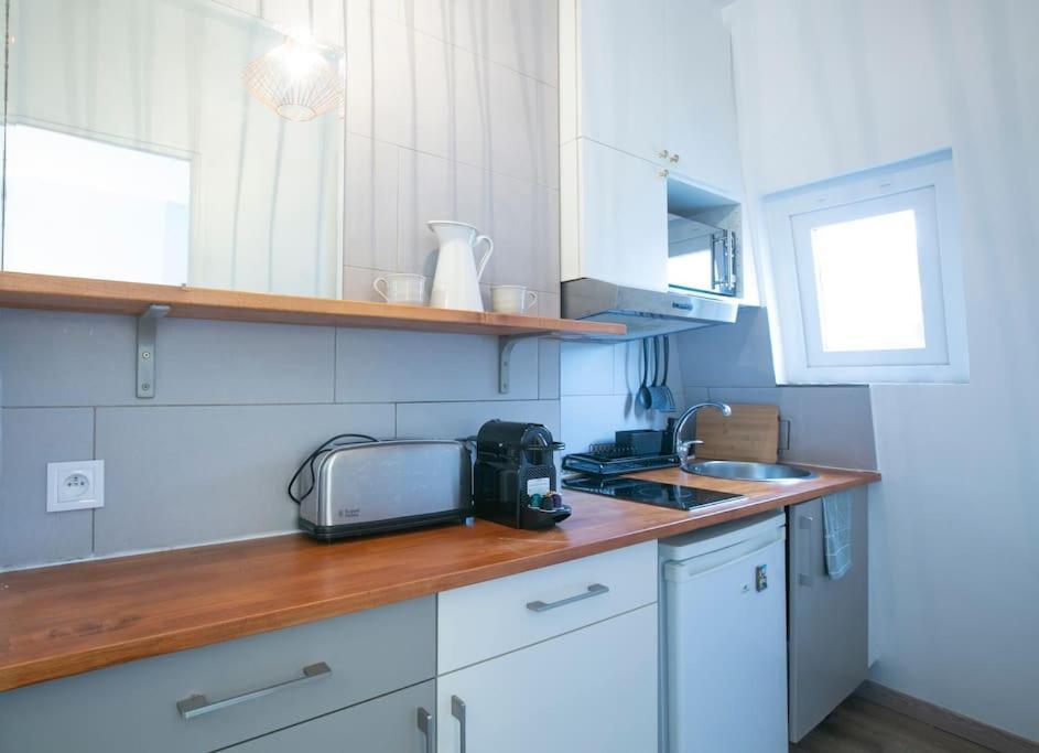 Heavenly & Cozy Parisian Flat - Place Voltaire Appartement