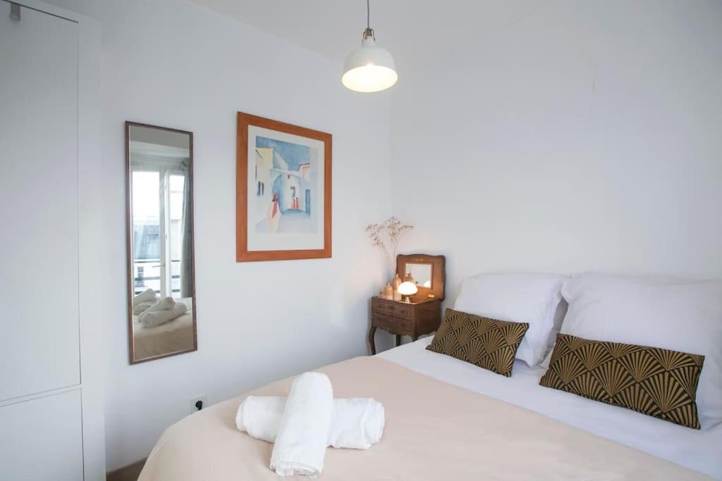 Heavenly & Cozy Parisian Flat - Place Voltaire Appartement
