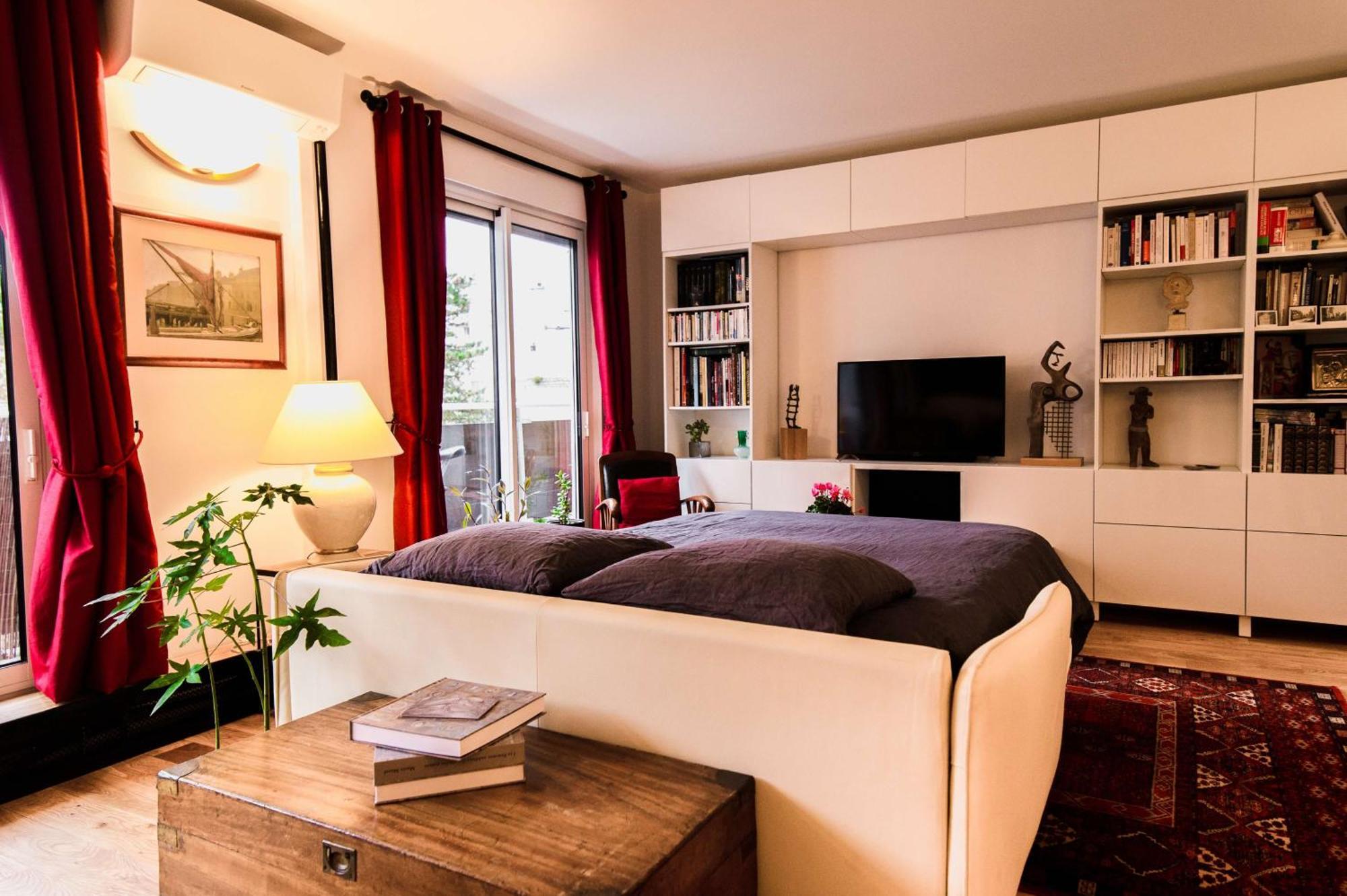 Paris-daumesnil - Grand 2 Pieces 4 Etoiles De Charme Sur Jardin - 61m2, Pour 4p - Large 4 Star Charming 1 Bedroom For 4 With Ac Apartamento *