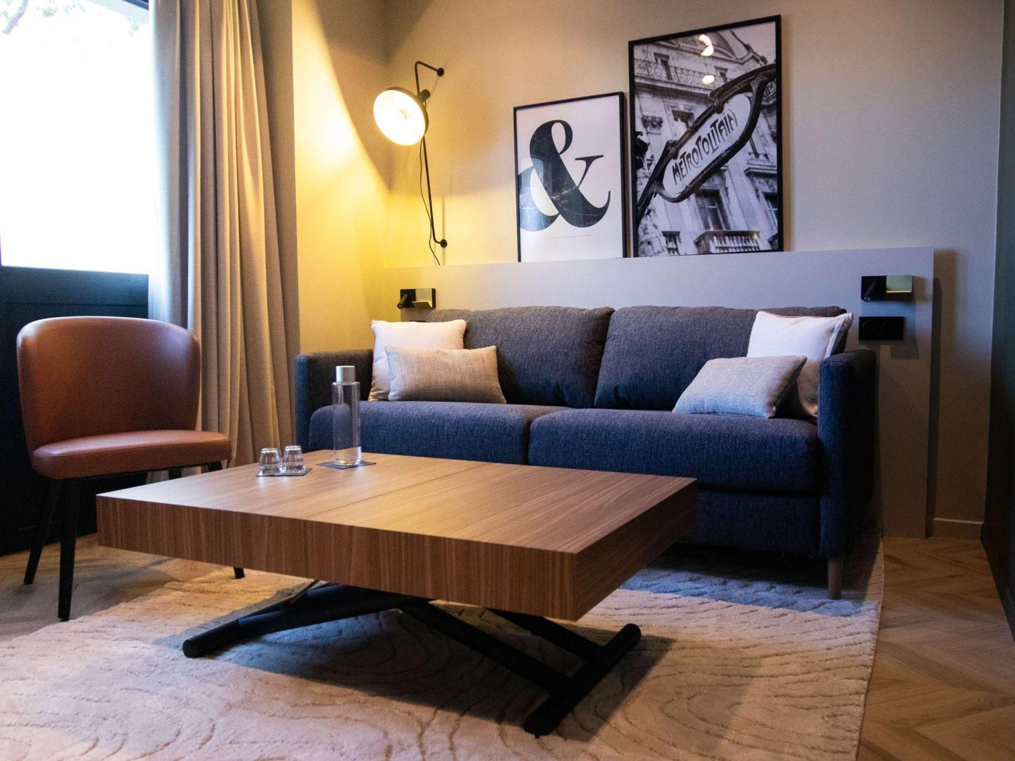 Hotel Mercure Tour Eiffel Pont Mirabeau Paris