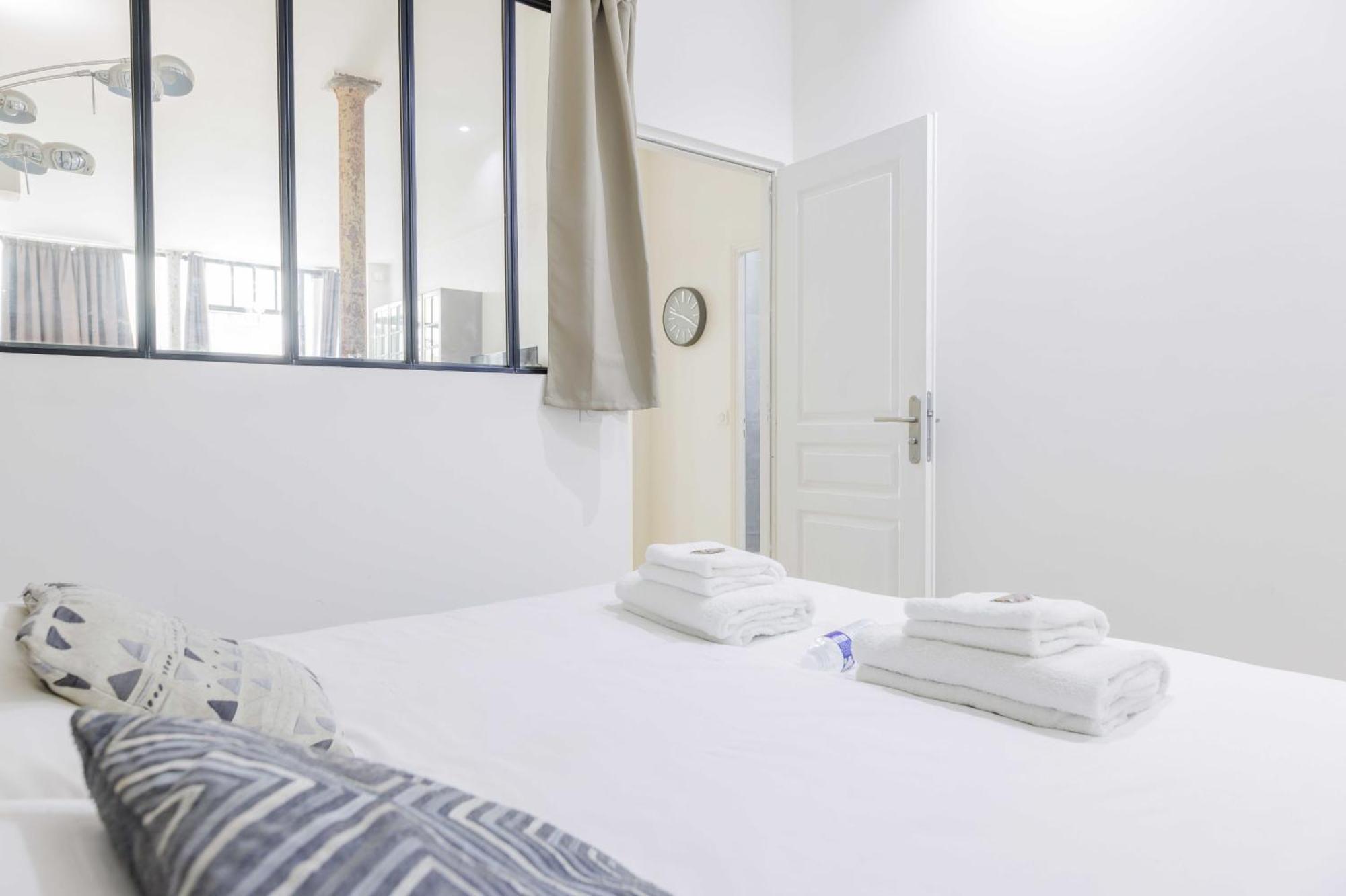 Apartment Near Republique
