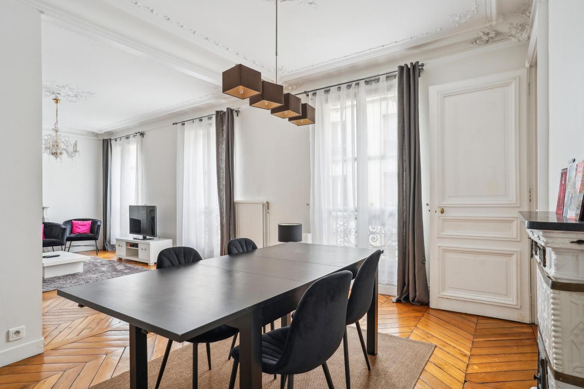 Luxury La Tour *