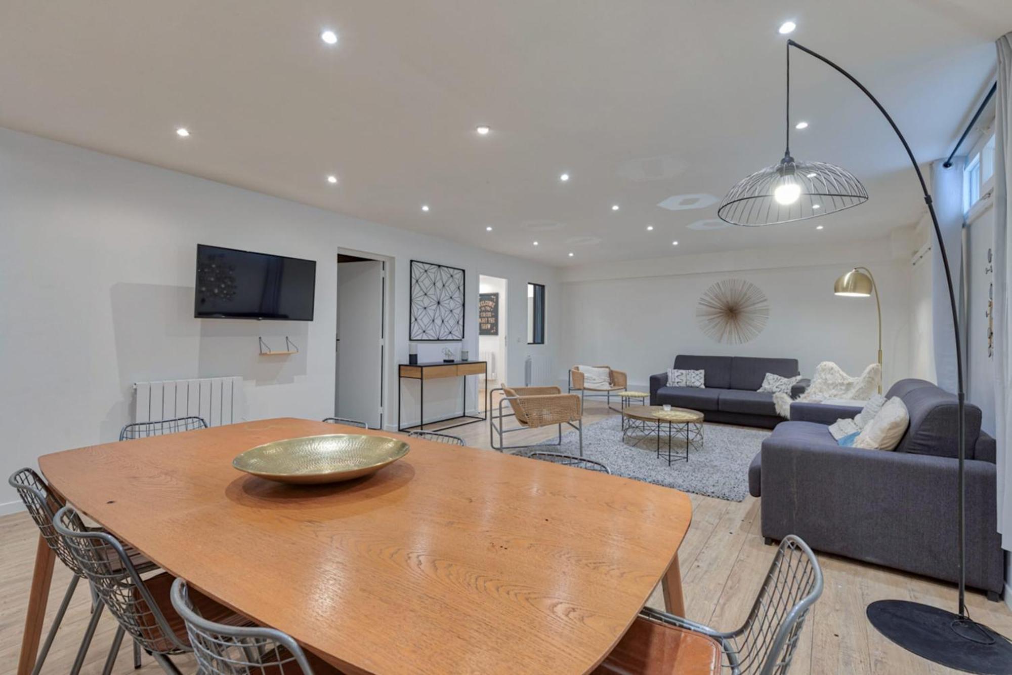 - Buttes Chaumont Botzaris Apartamento