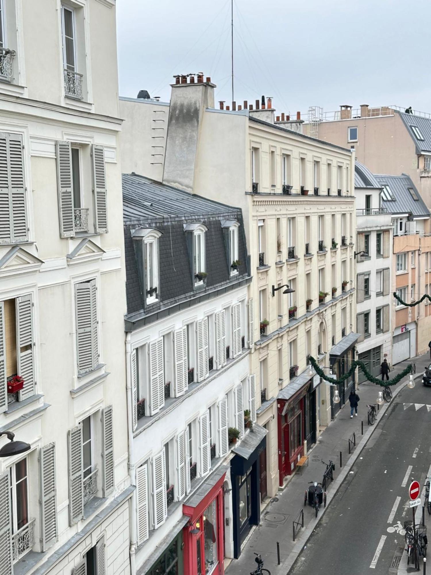 - Buttes Chaumont's Park -entire Flats Apartment Paris