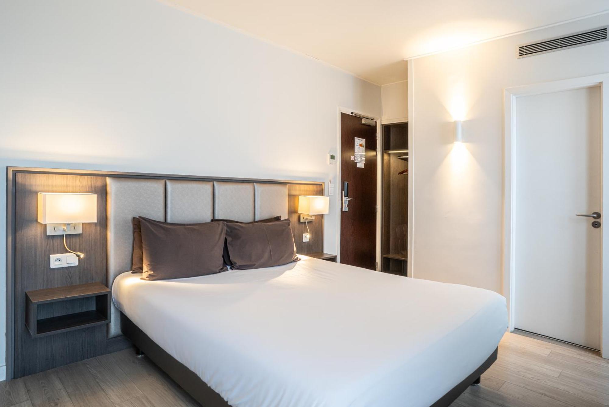 De Flore 3* Paris