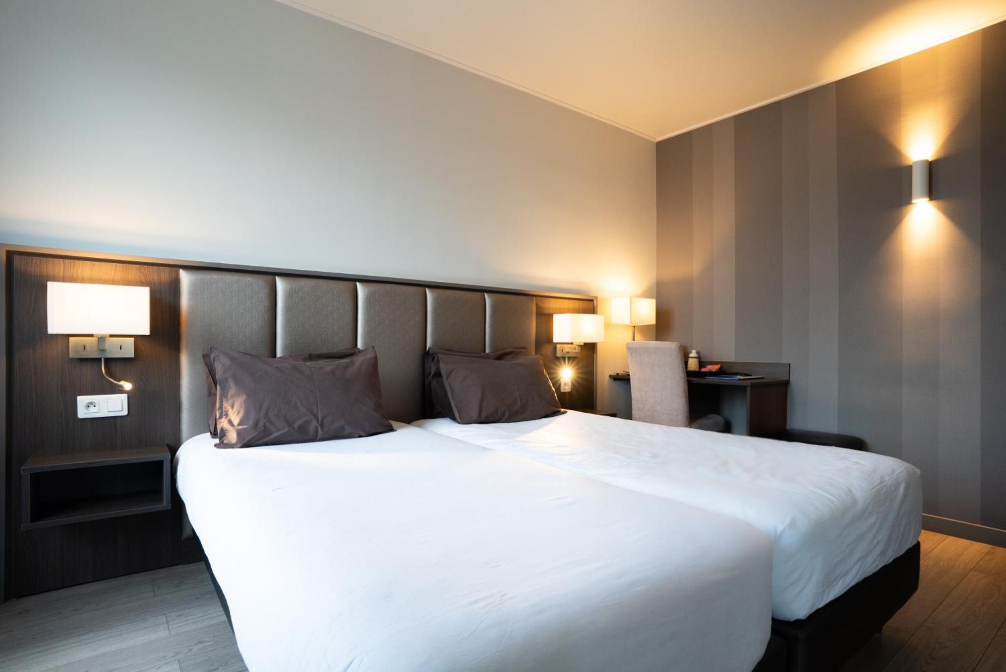 De Flore 3* Paris