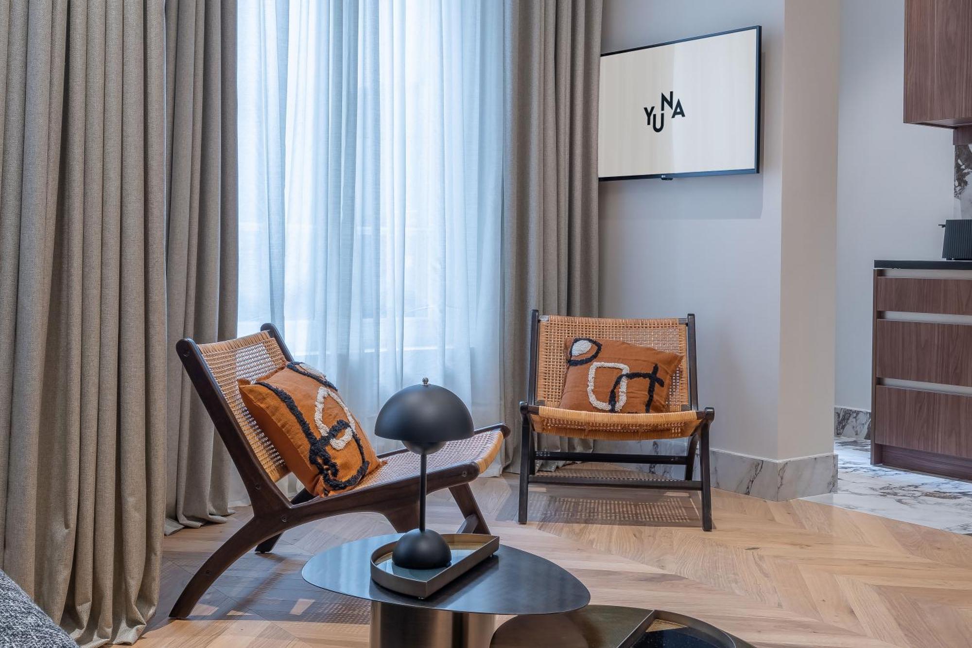 Yuna Saint-germain-des-pres - Serviced * Paris
