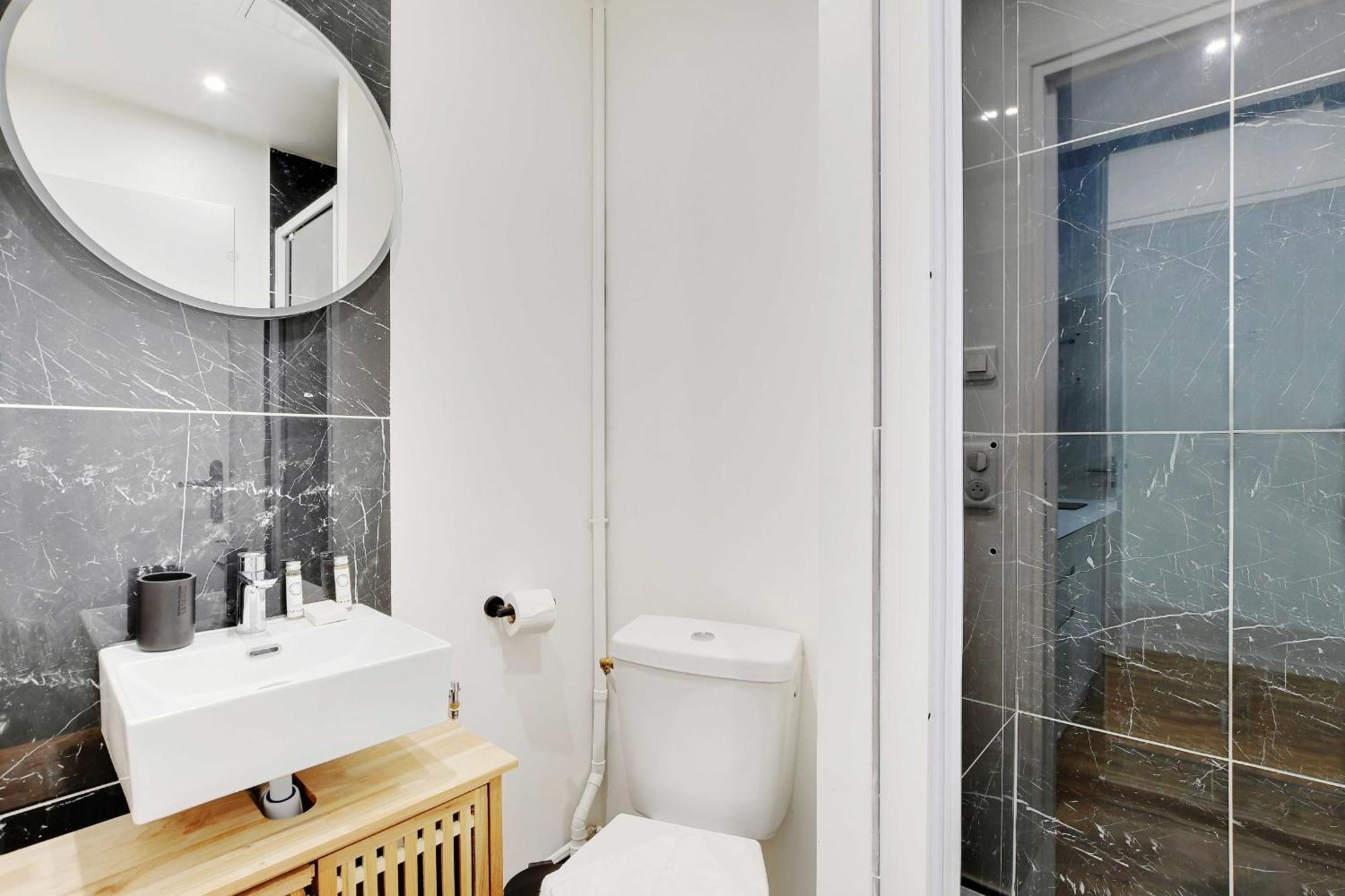 Des Poissonniers Appartement Paris