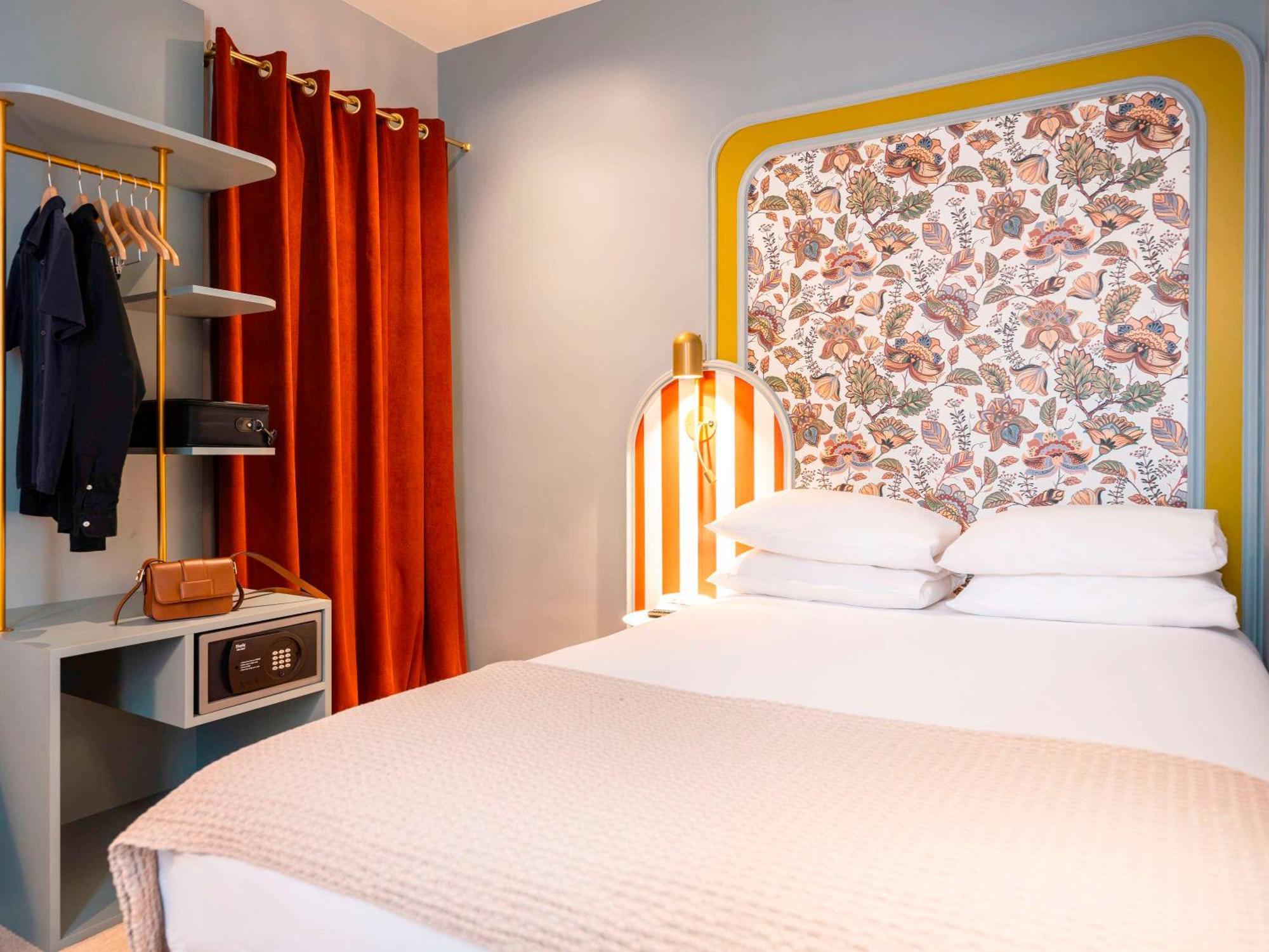 Mercure Notre Dame Saint Germain Des Prés 4*