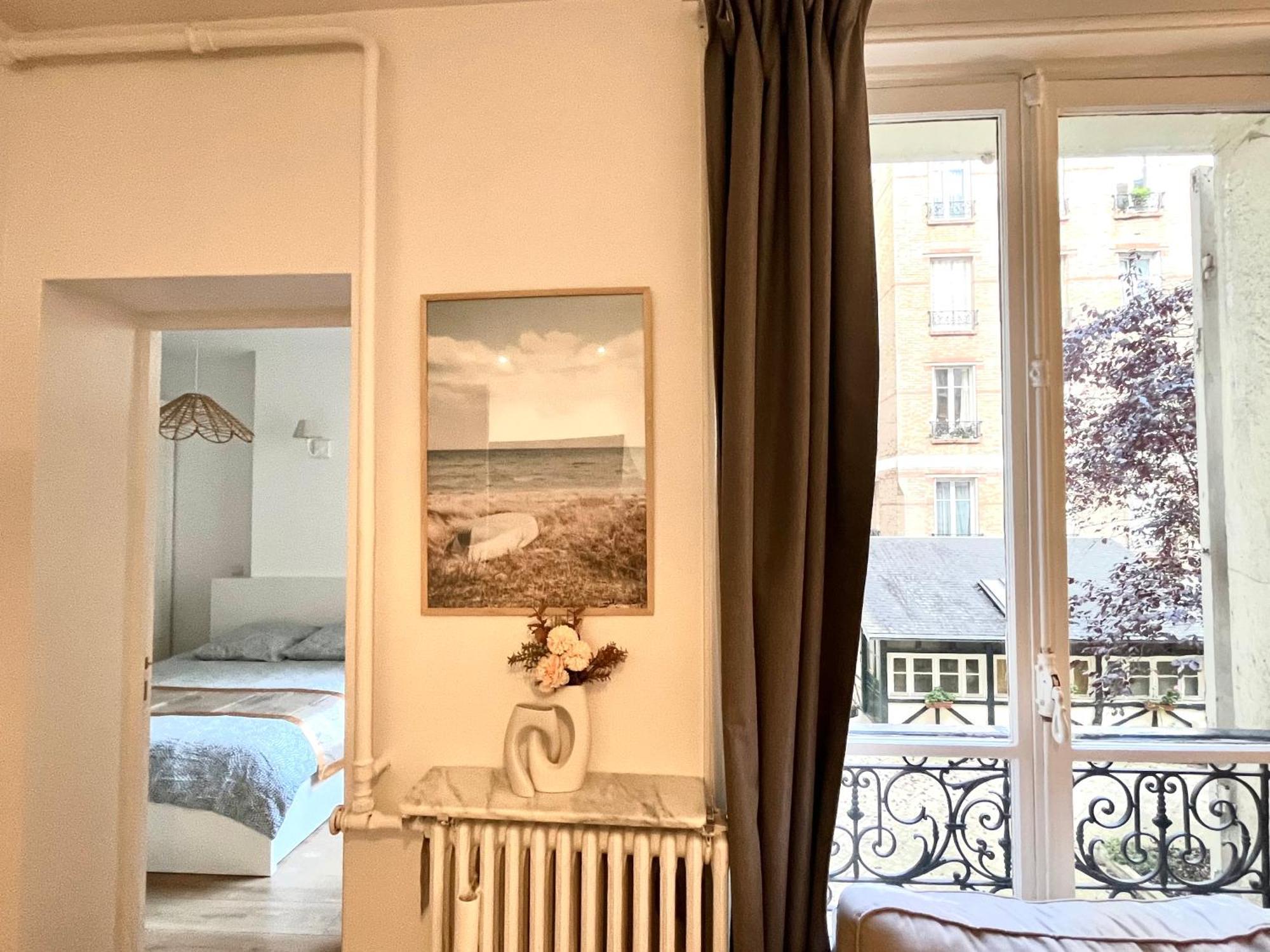 Apartment Dream Dwell Paris-cozy Historic Near Exelmans In 16th District Paris