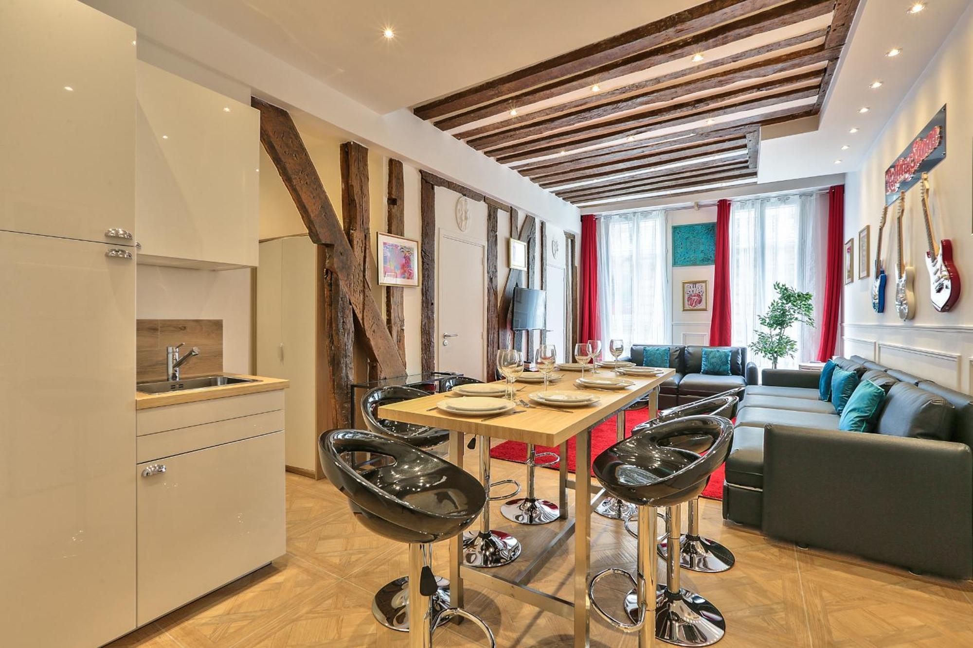 Apartment 68 - The Rolling Stones Flat Paris