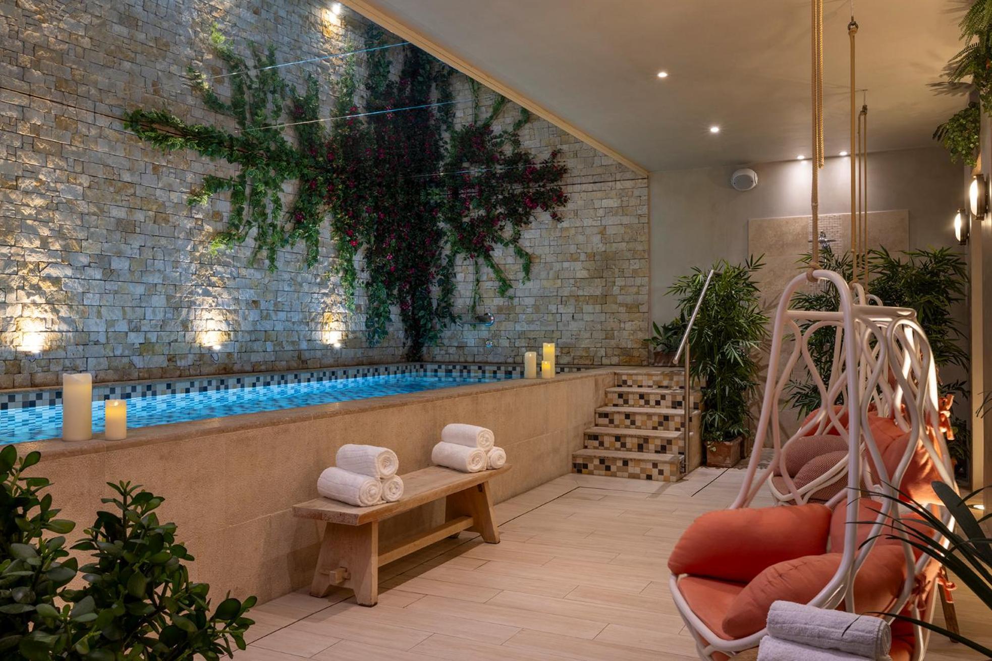 Royal Madeleine & Hotel 4*