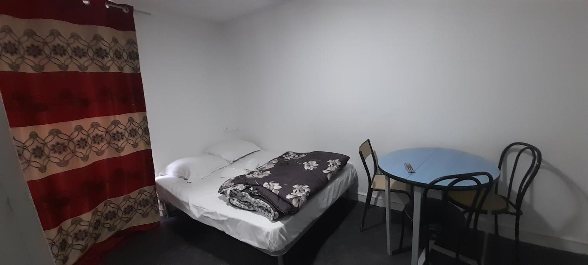Des Andelys Hotel Paris