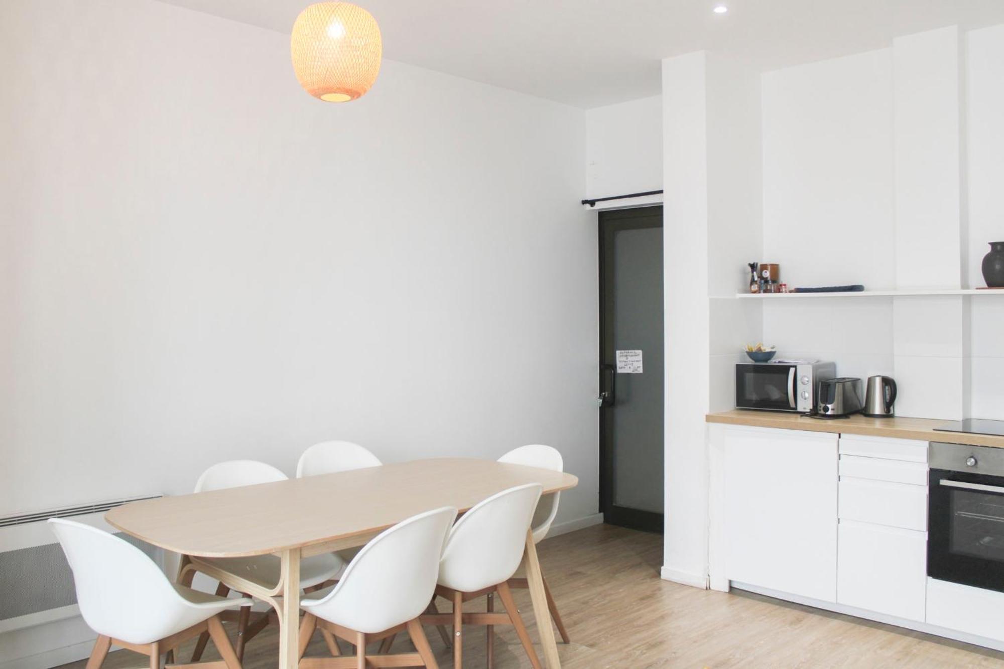 Spacious Appt Close To Place Monge Apartment *