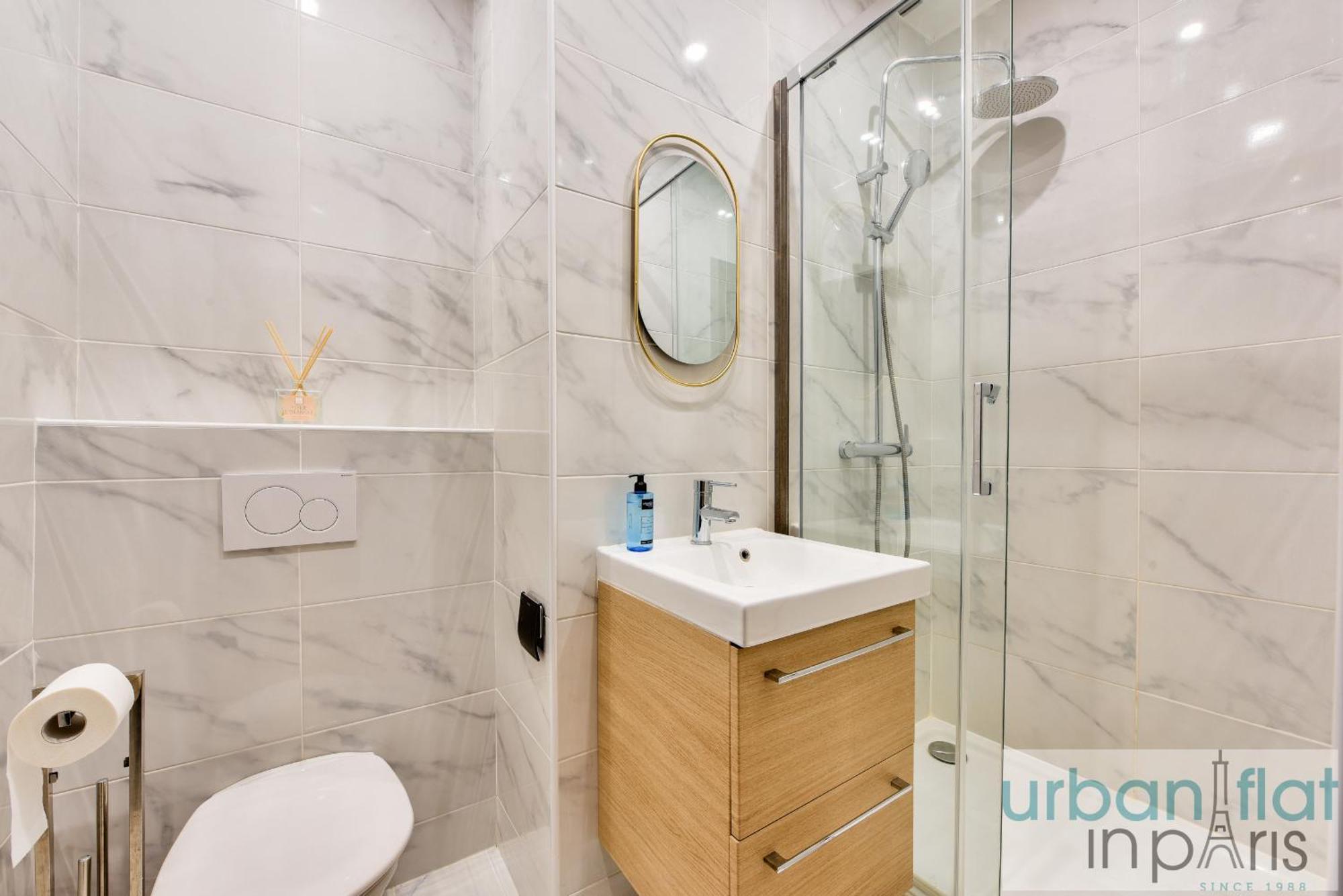 159 - Urban Beautiful Brand New Flat In Appartement *