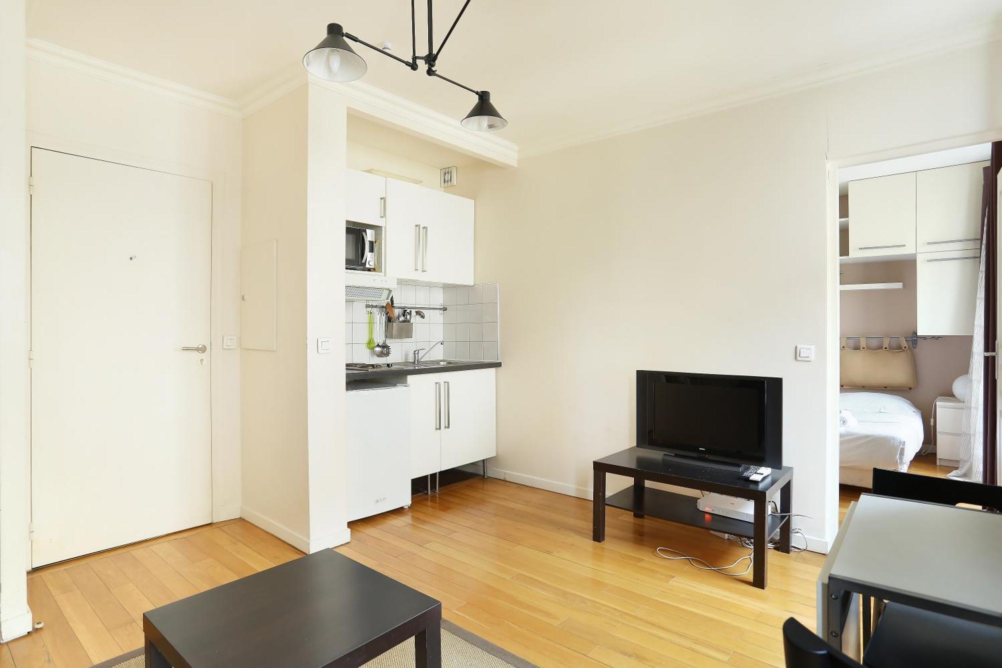 Apartment Pick A Flat's In Batignolles - Rue Biot Paris