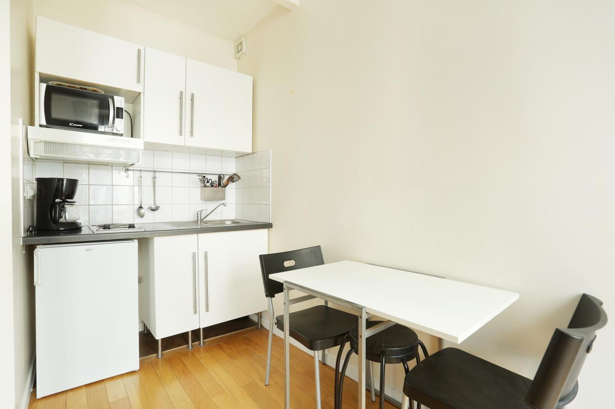 Pick A Flat's In Batignolles - Rue Biot Apartment Paris