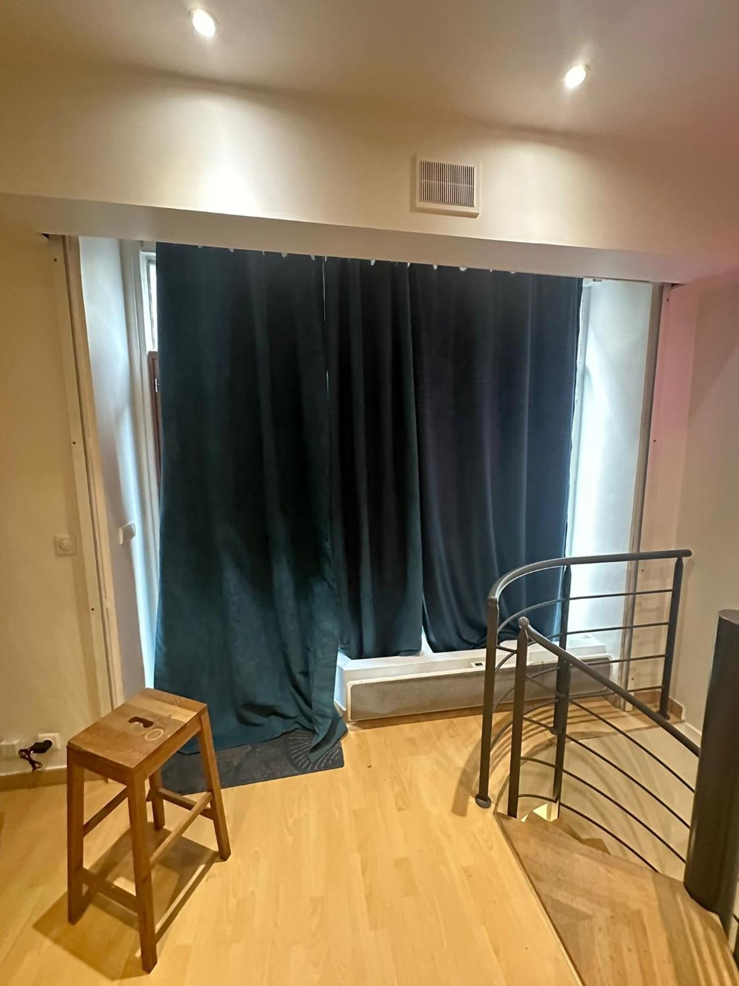 Appartement 2 Pieces Sur Deux Niveaux