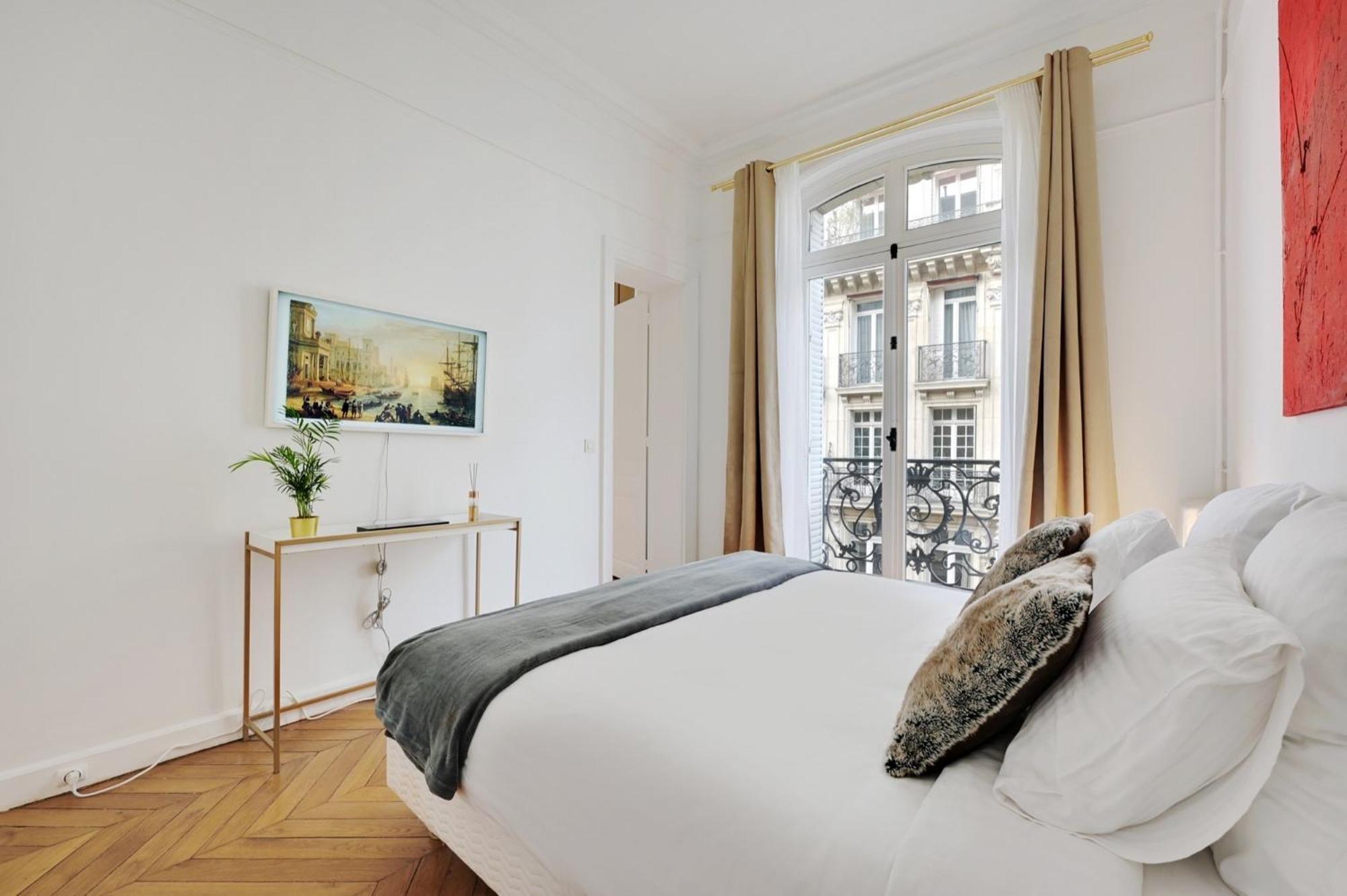 Apartamento Eiffel Tower 5 Bedrooms 10 Guests With 2 Carpark *