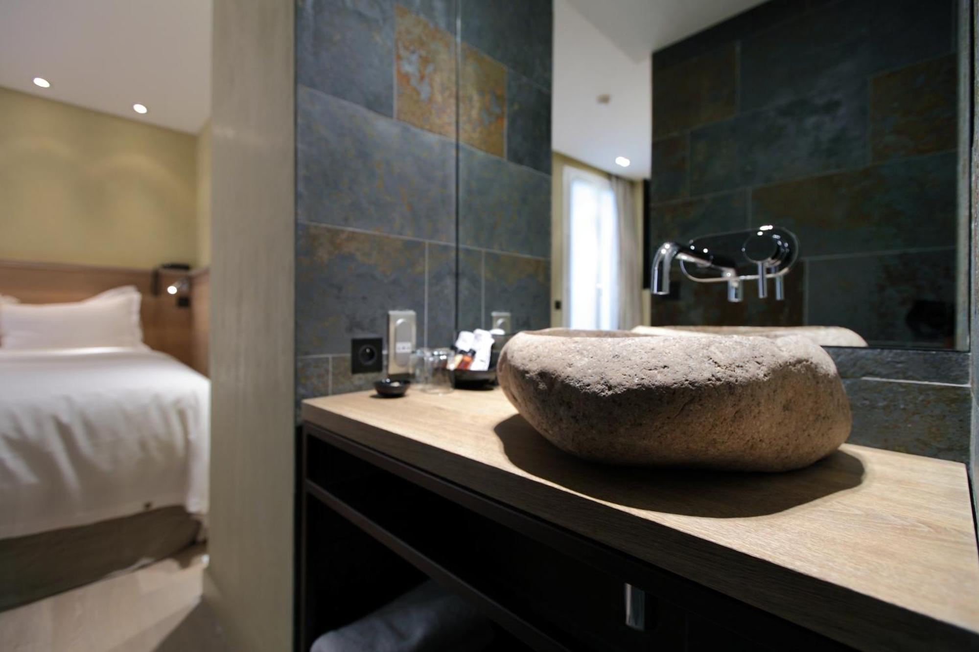 Hidden 4* Paris