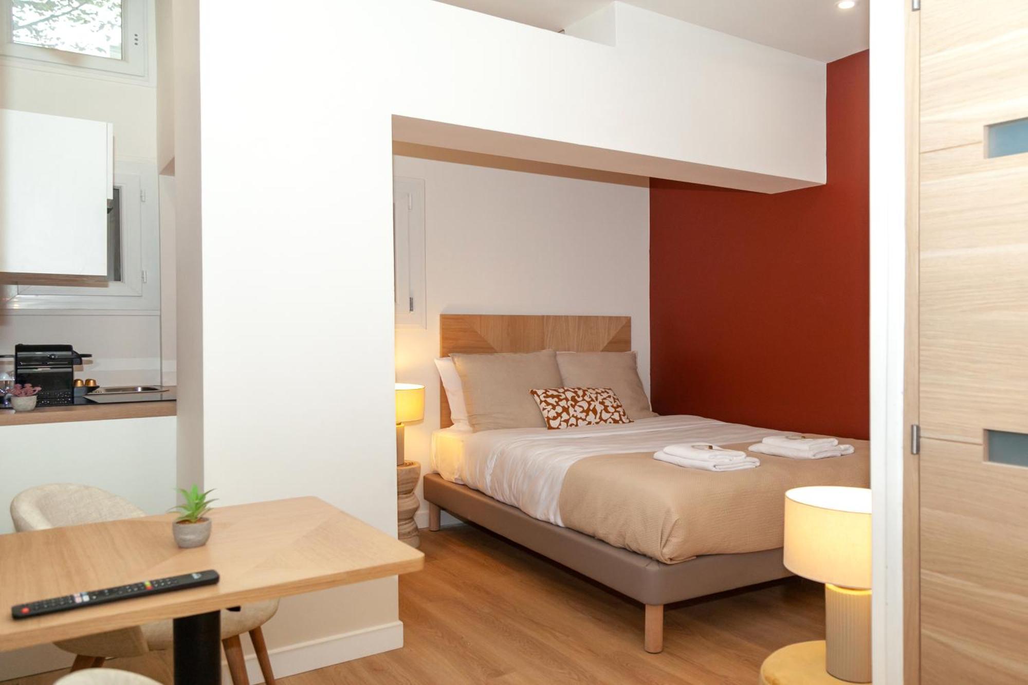Apartment Nets - Buttes Chaumont D *