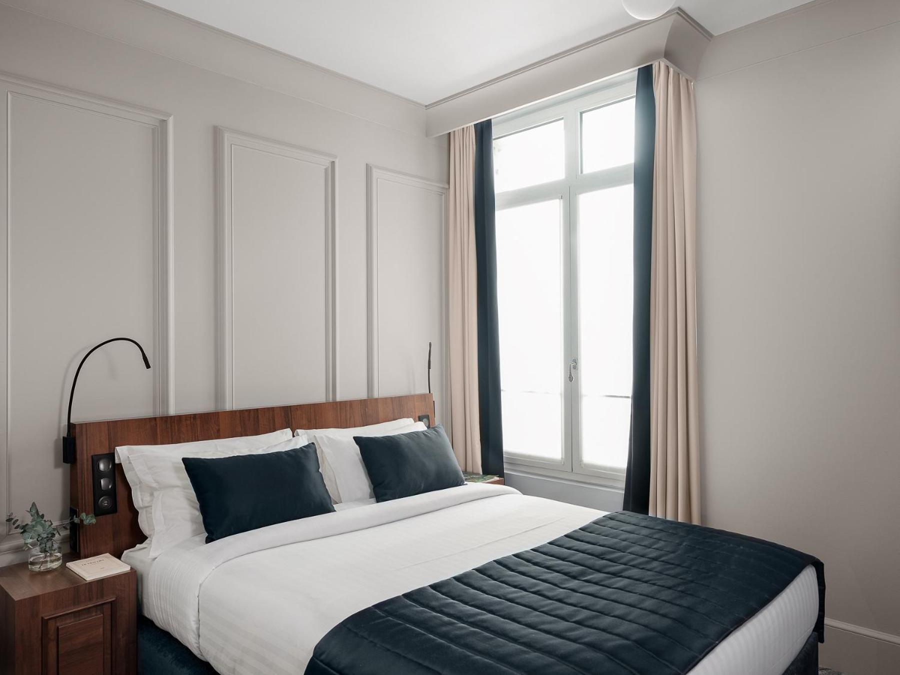 M Social Opera Hotel