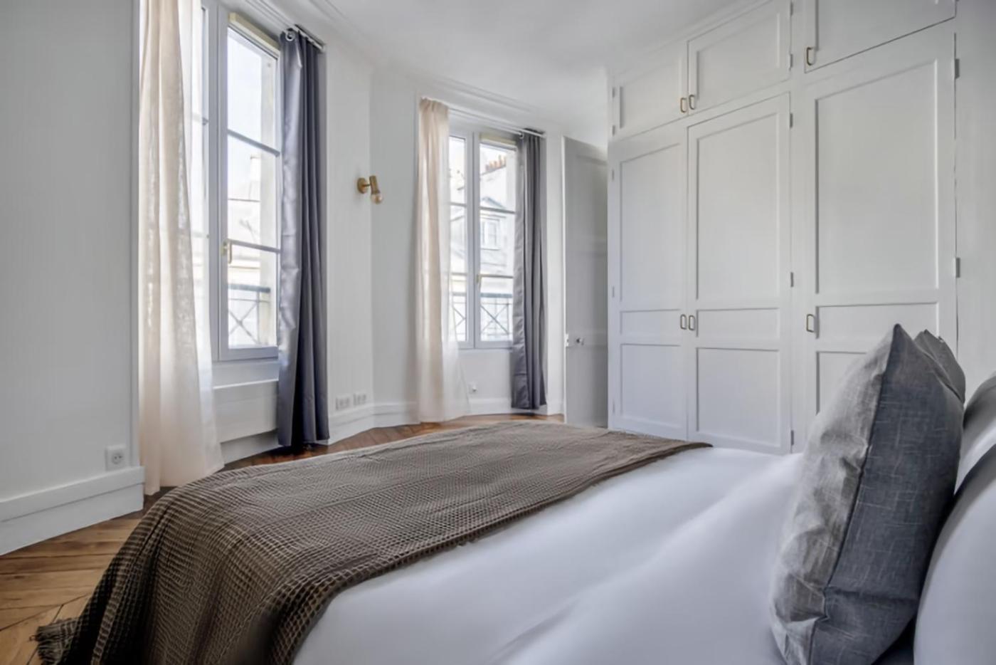 Apartment Le Bijou Champs Elysees - 1br En - Monthly Lease Paris