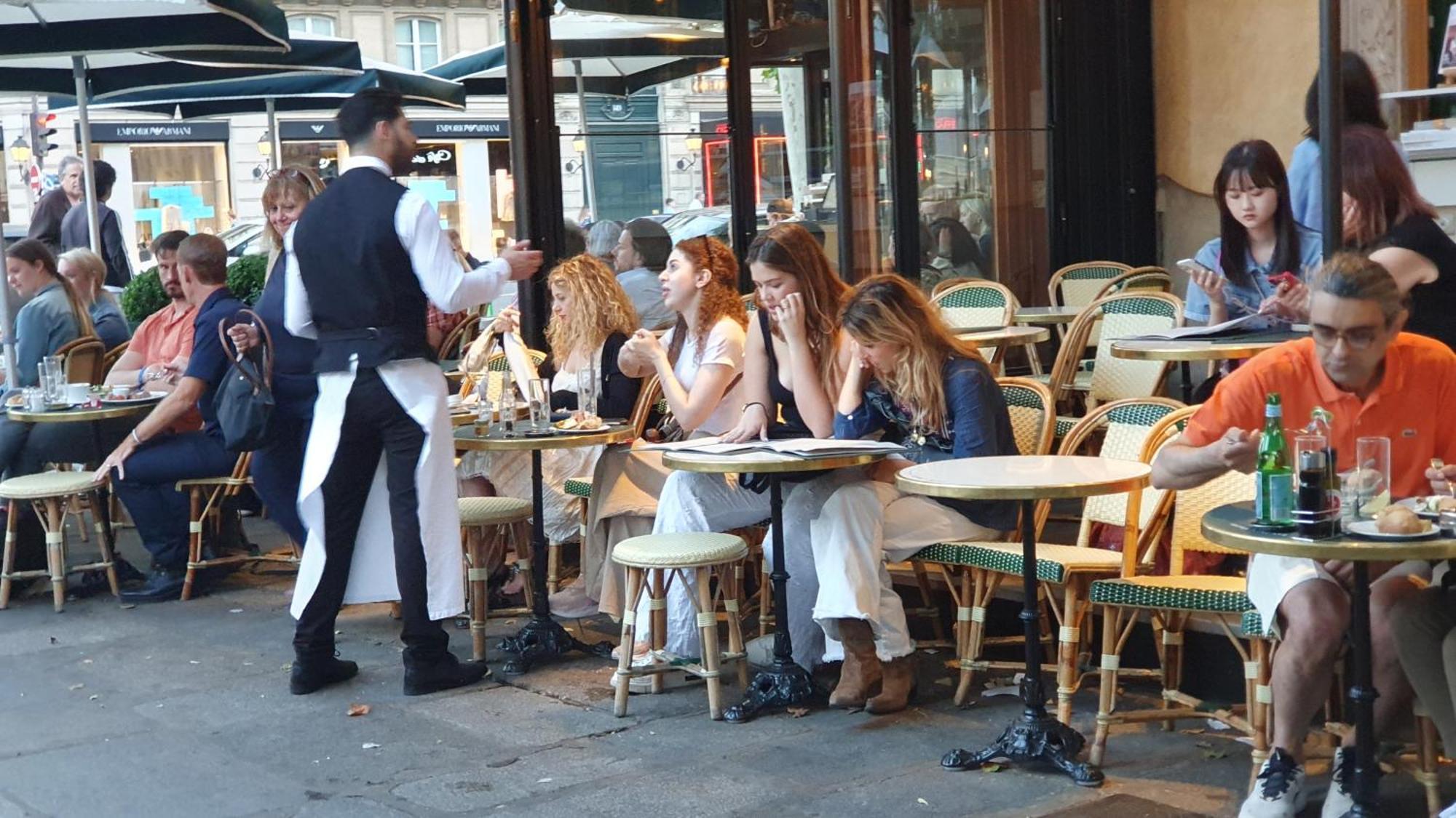 Gare Montparnasse,fantastic Location,center Paris6 Eme ,close To Louvre Meusm And Notre Eiffel Tour Apartment Paris