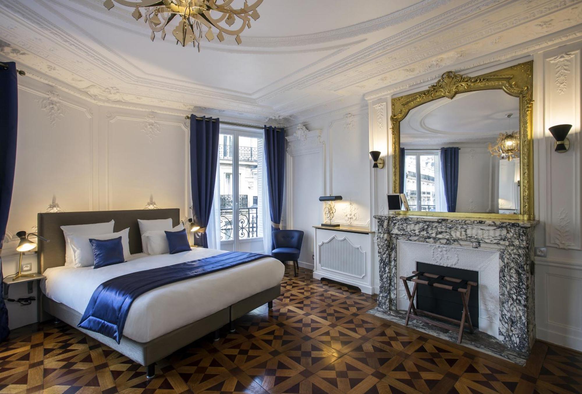 Vestay George V Hotel Paris