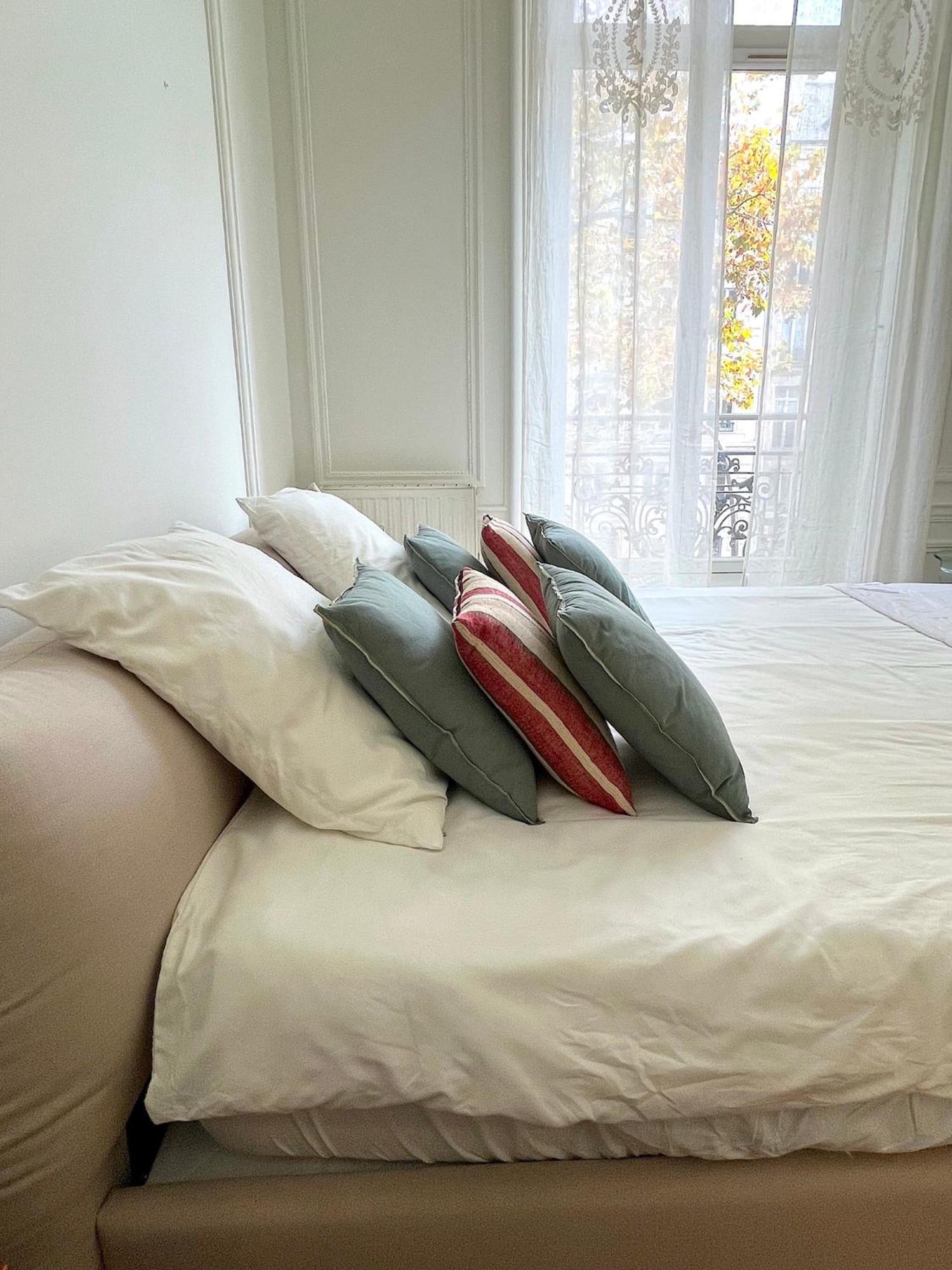 Malesherbes Apartment Paris